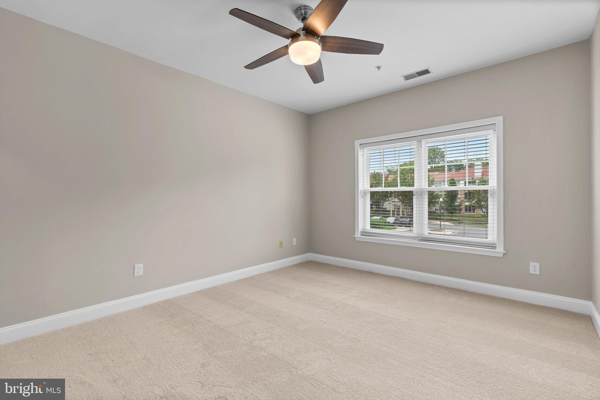 WAVERLY WOODS - Residential