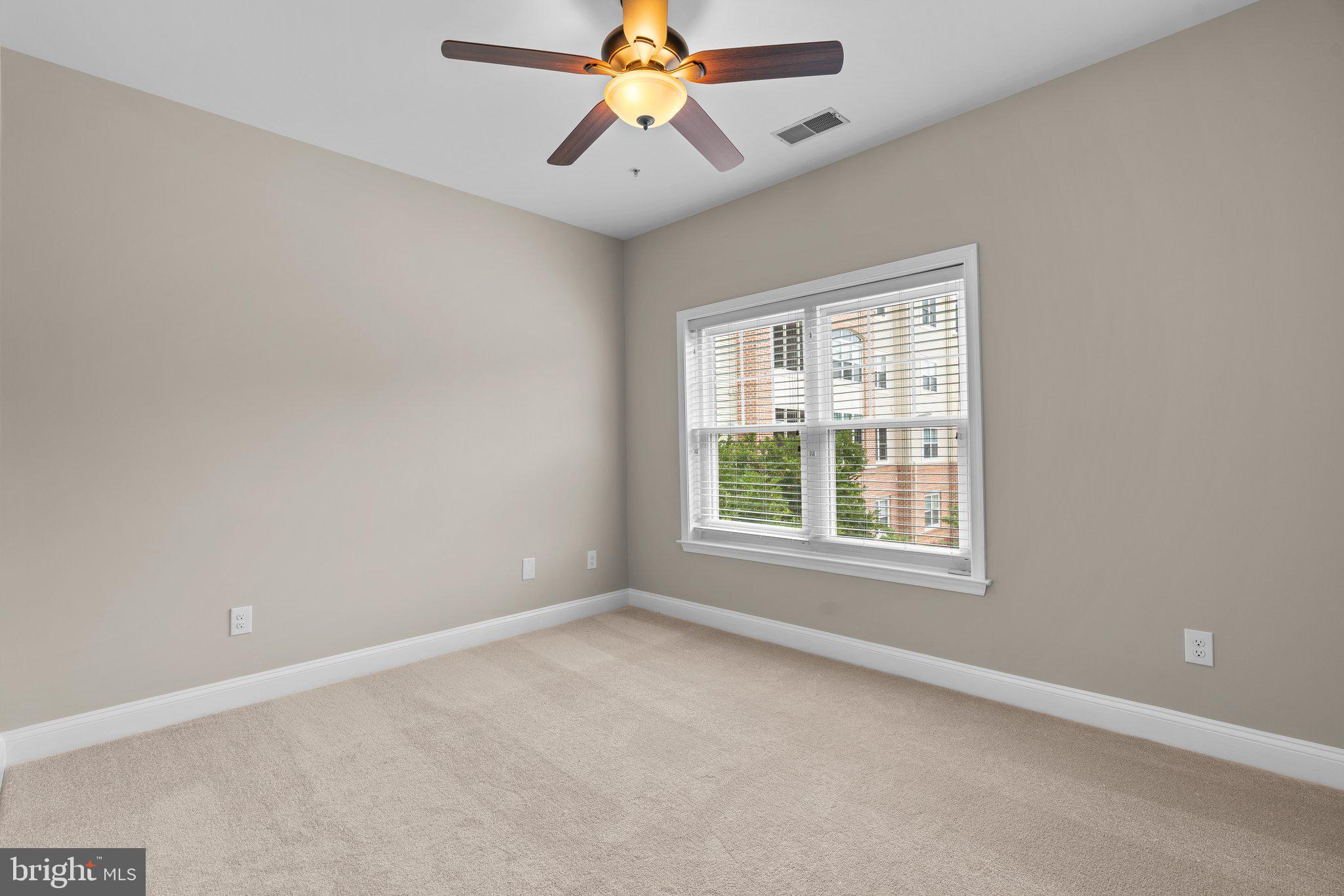 WAVERLY WOODS - Residential