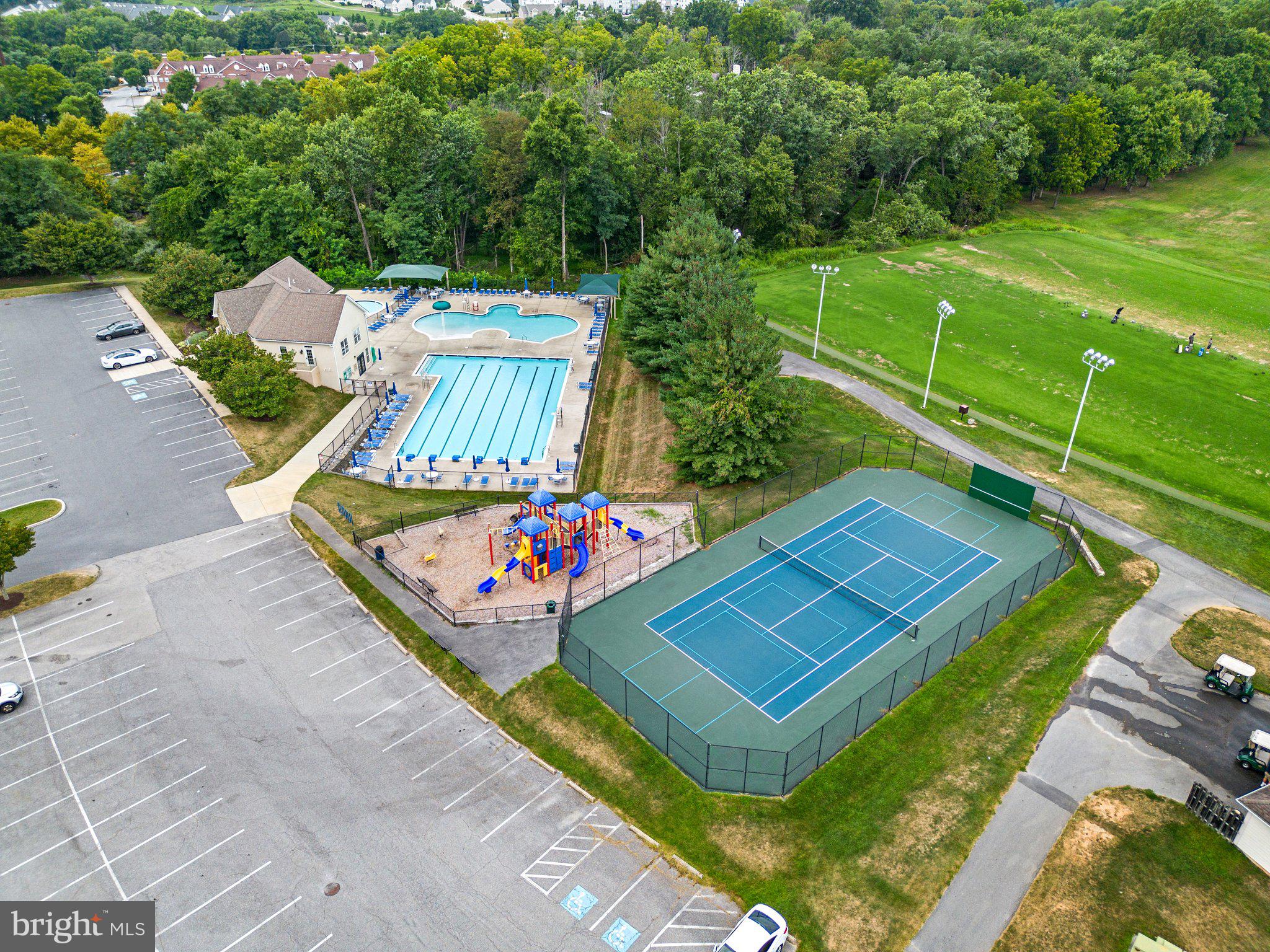 WAVERLY WOODS - Residential