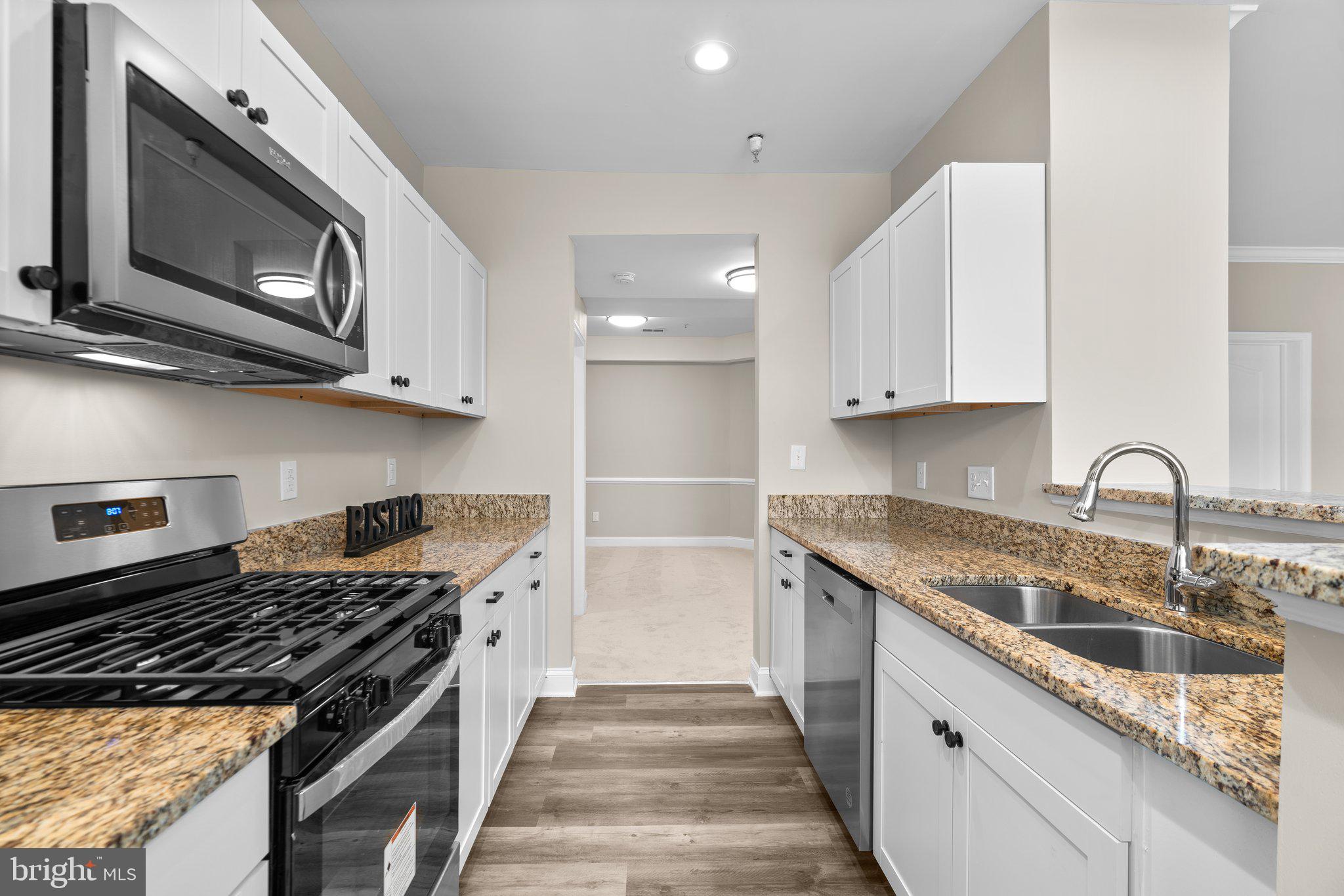 WAVERLY WOODS - Residential