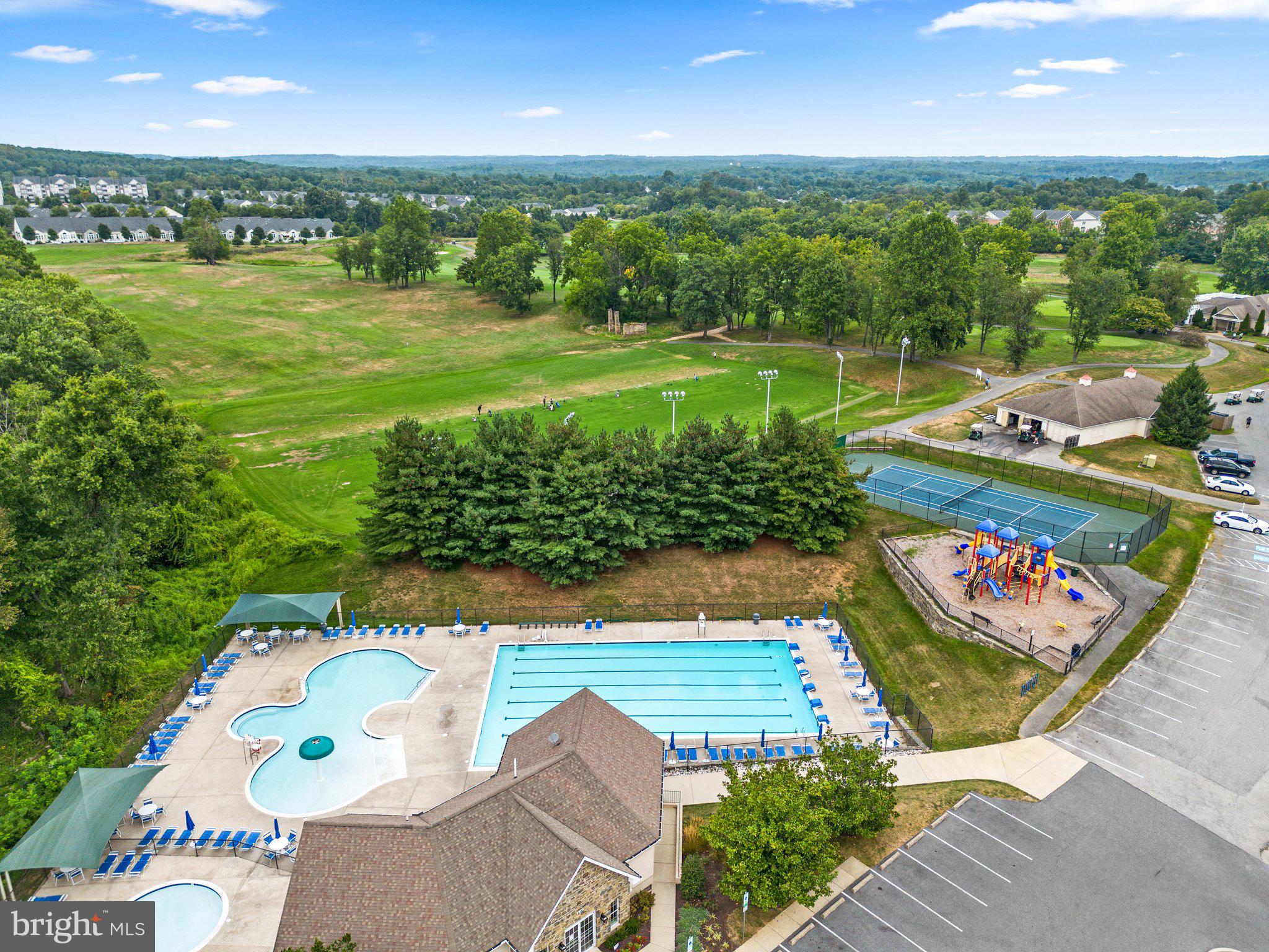 WAVERLY WOODS - Residential