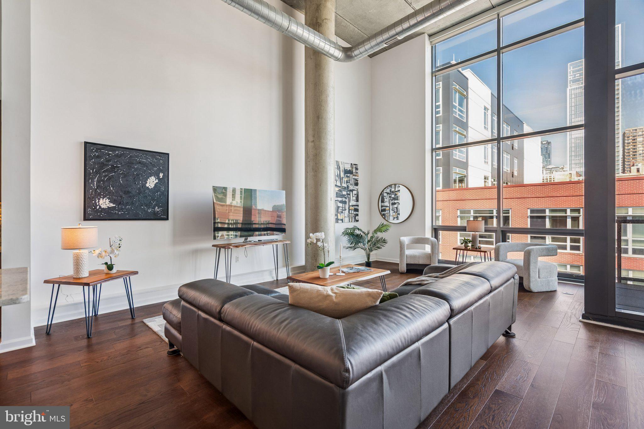 1352 SOUTH STREET 400