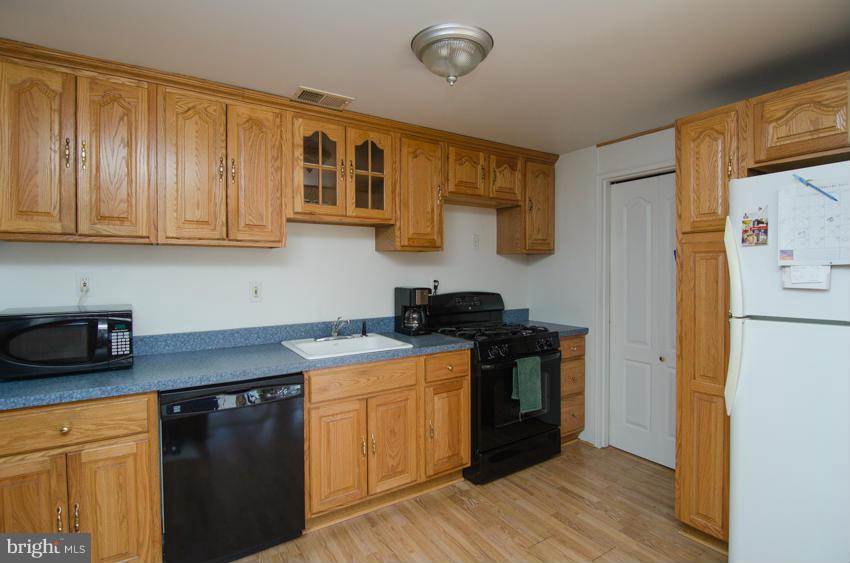 SOMERSET - Residential