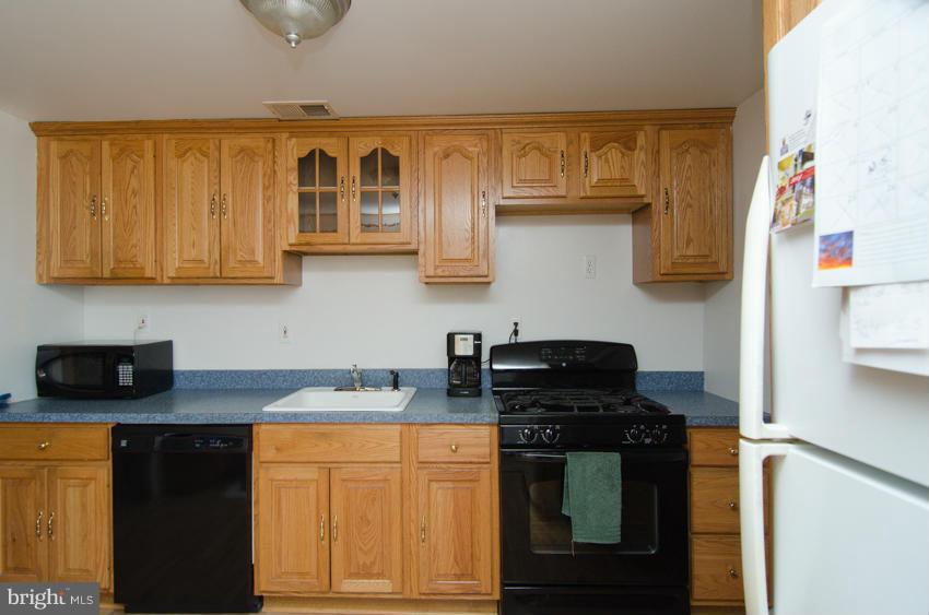 SOMERSET - Residential