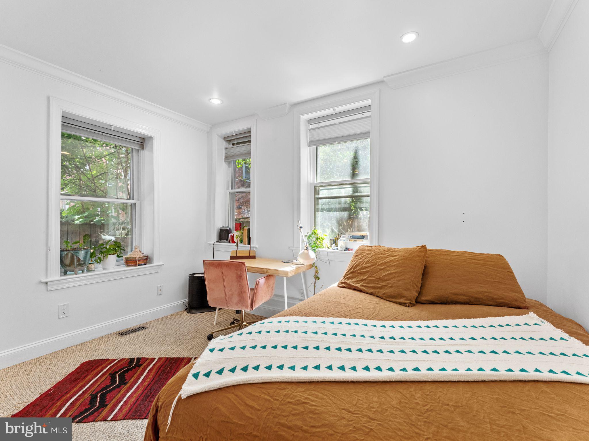 ART MUSEUM AREA - Residential