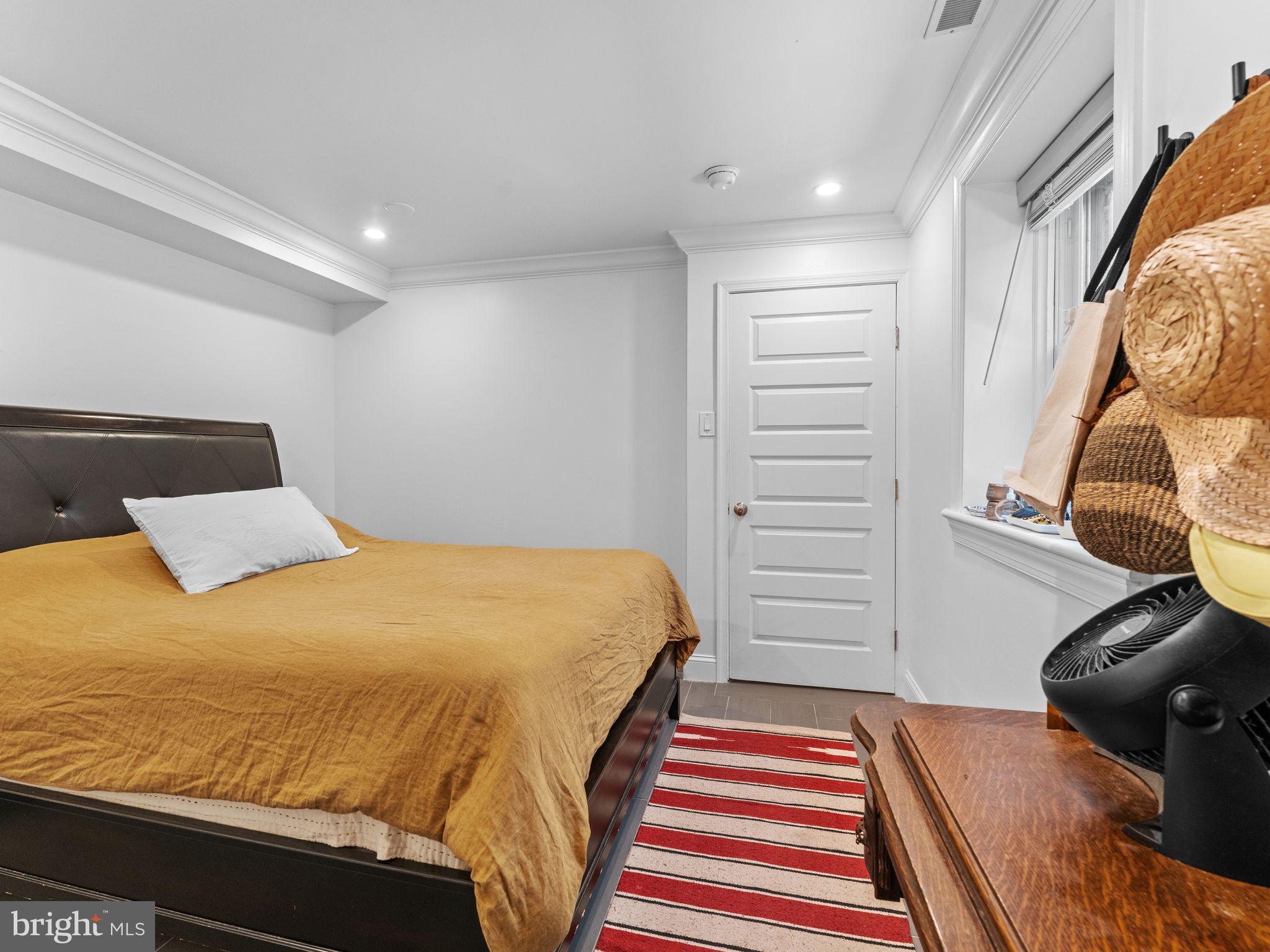 ART MUSEUM AREA - Residential