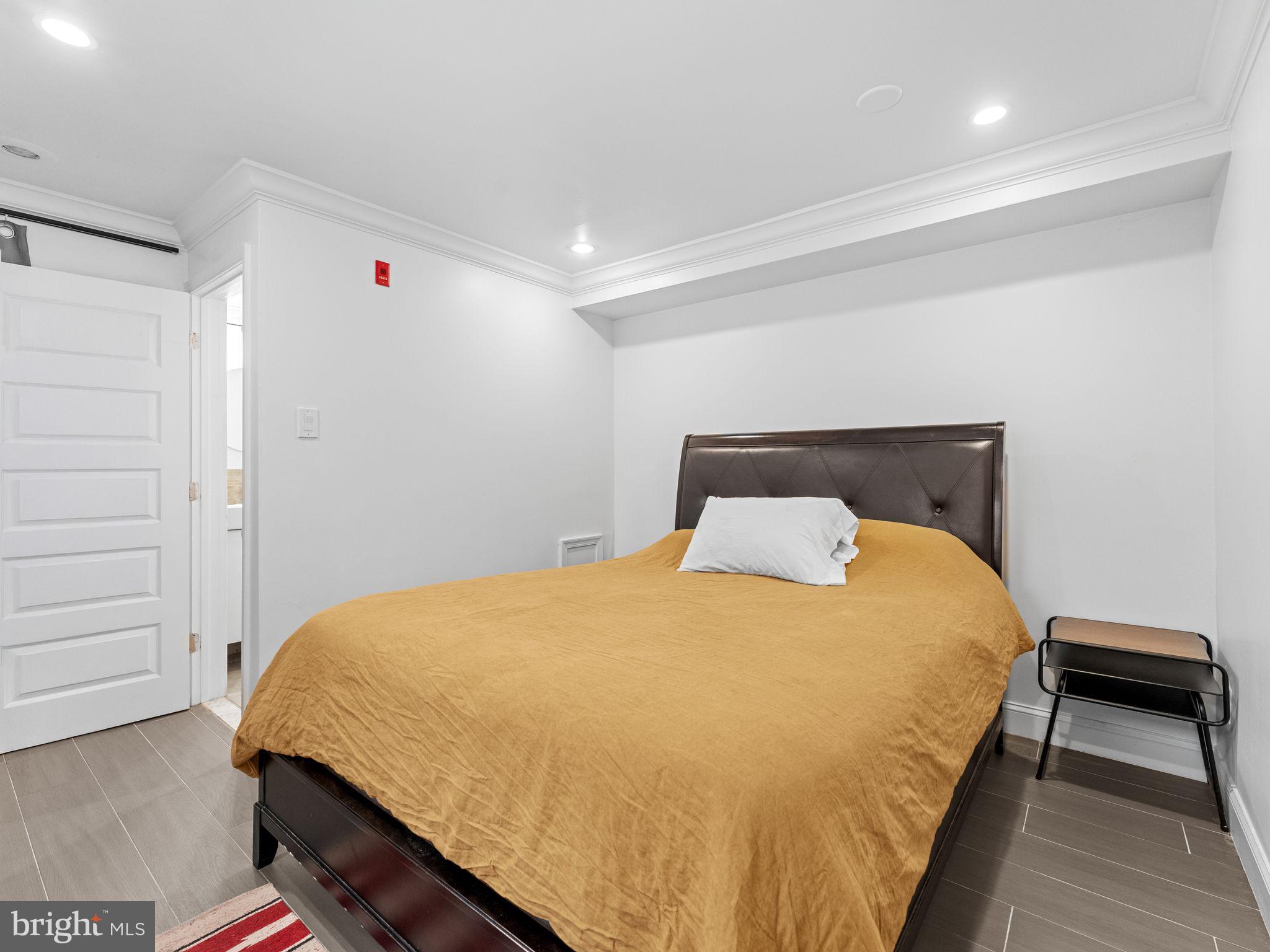 ART MUSEUM AREA - Residential