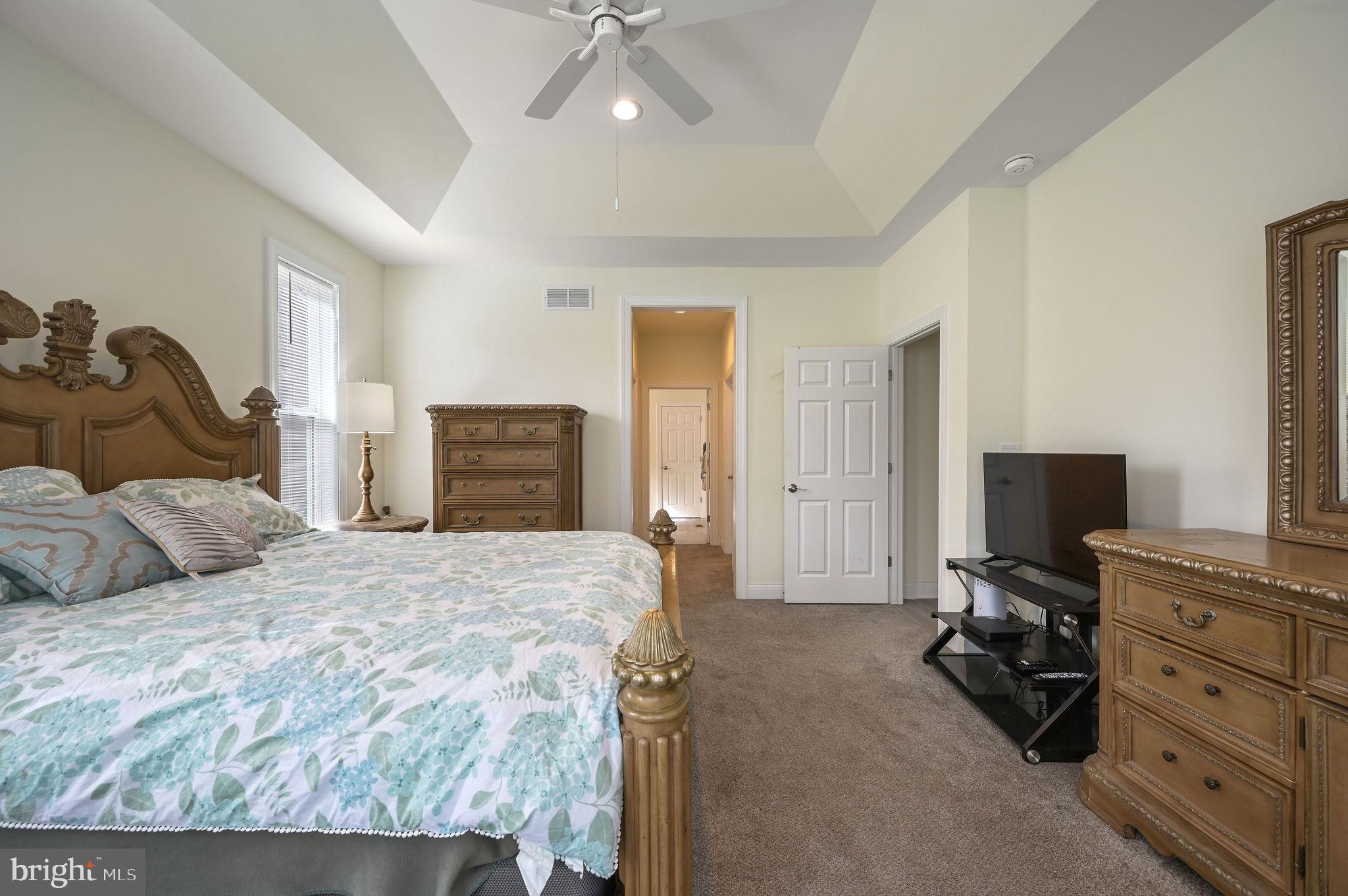 NOBLES POND - Residential