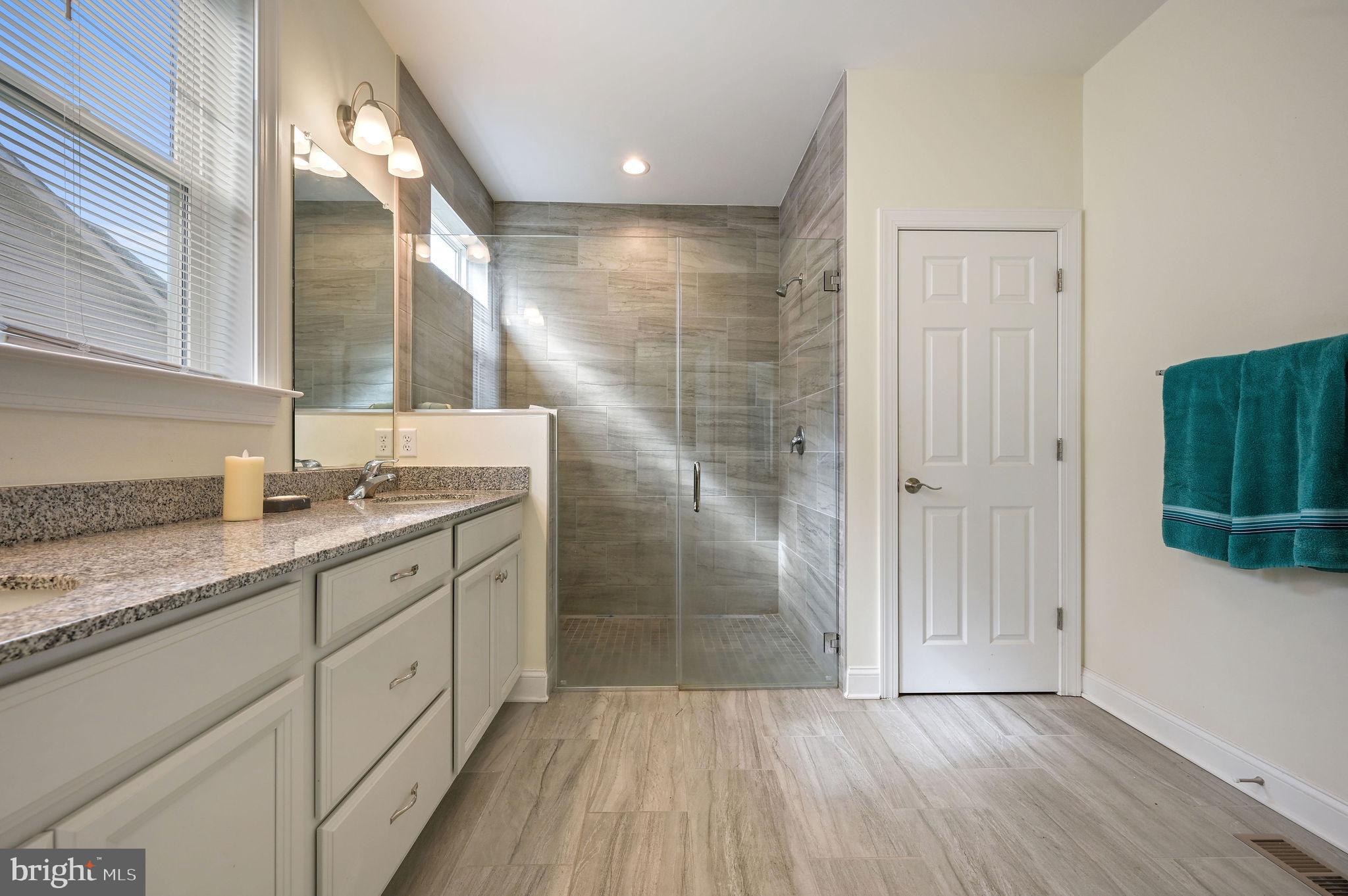 NOBLES POND - Residential