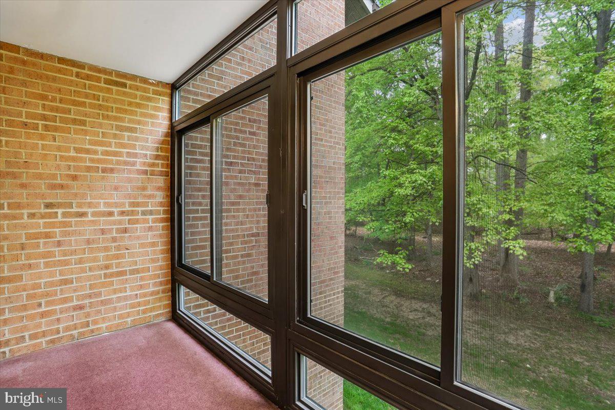 LEISURE WORLD - Residential