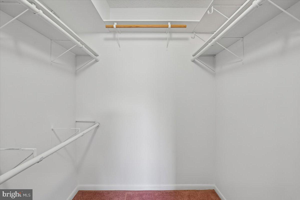 LEISURE WORLD - Residential