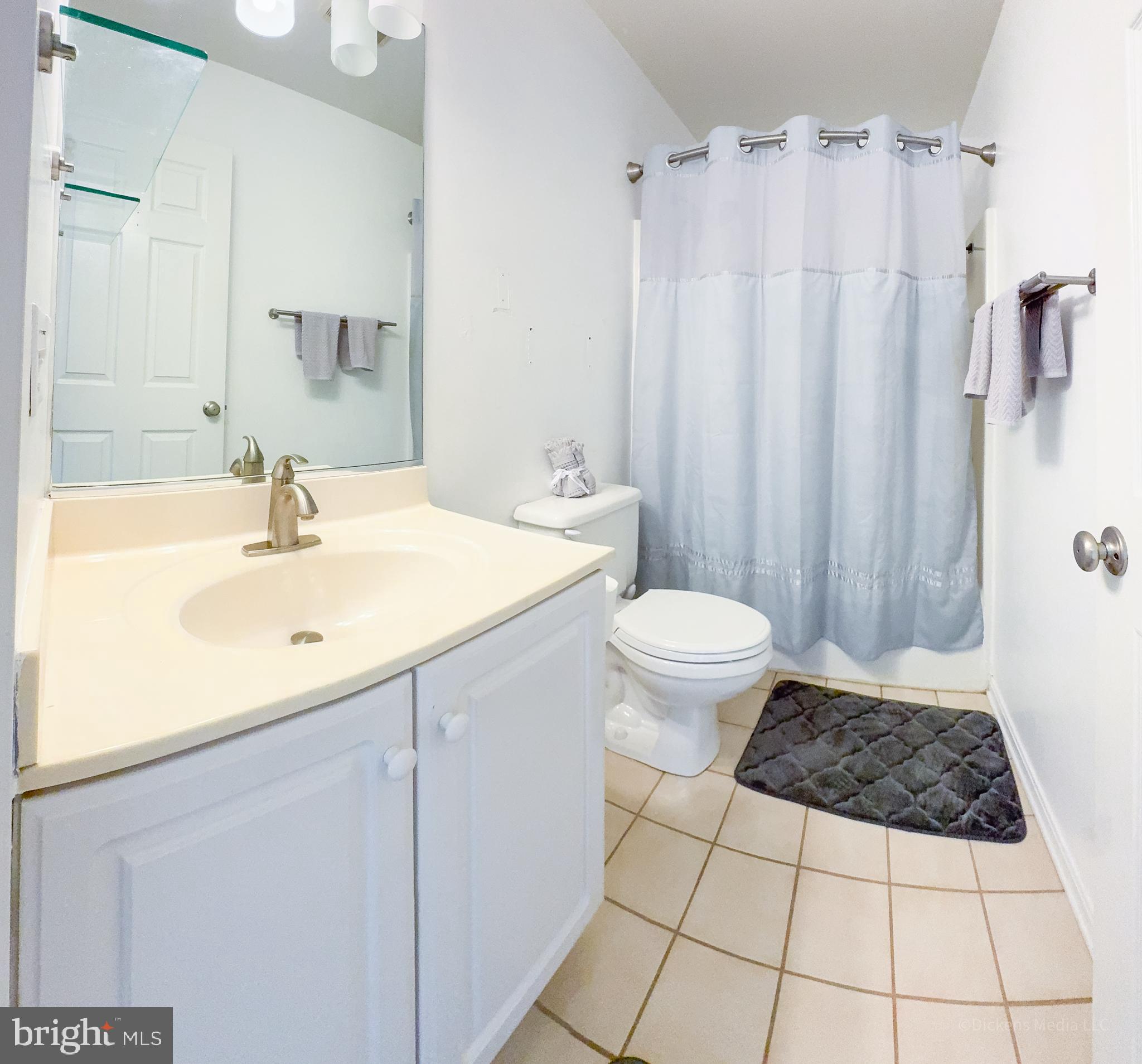 BAYSIDE MARINA - Residential