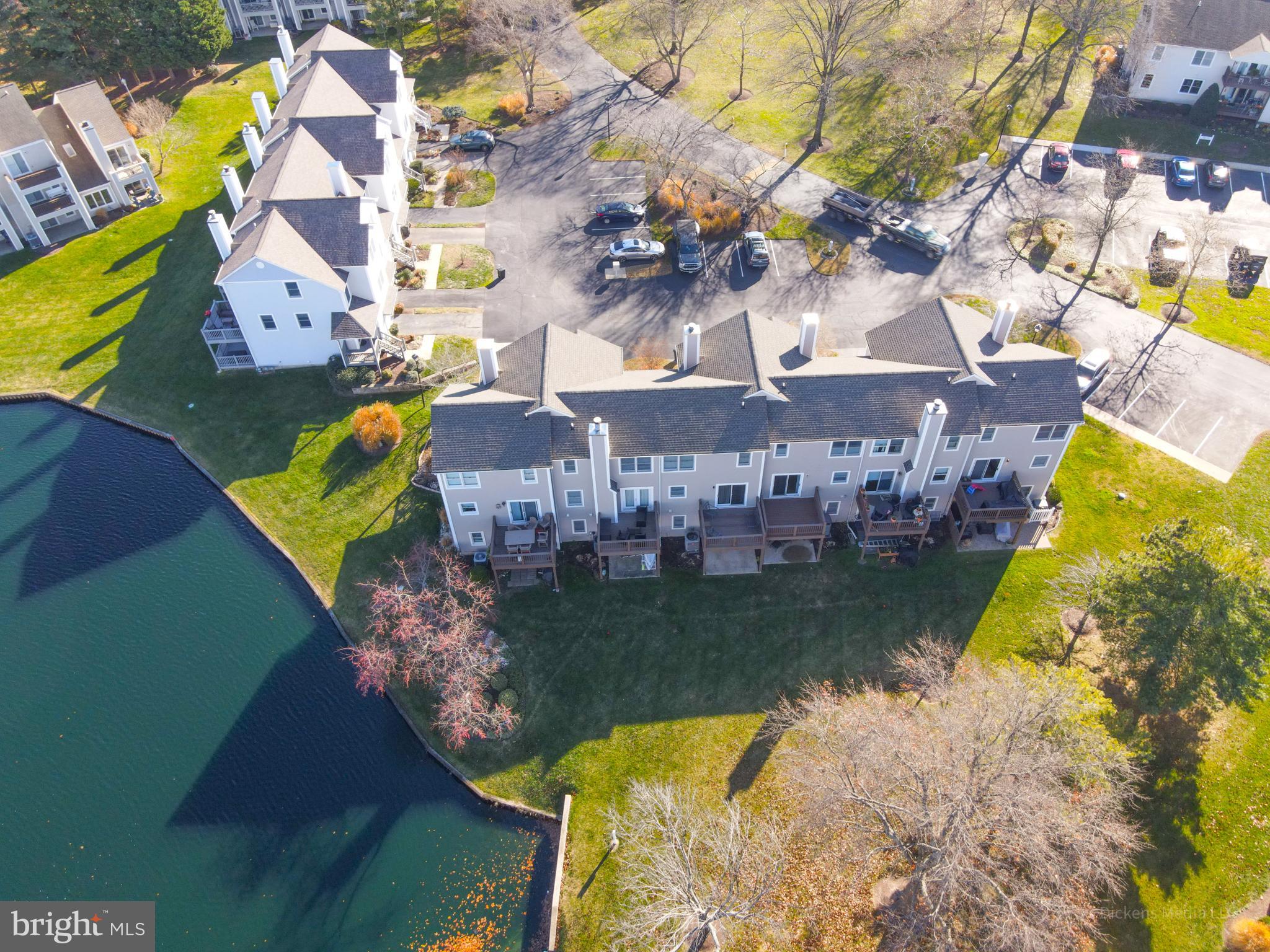 BAYSIDE MARINA - Residential