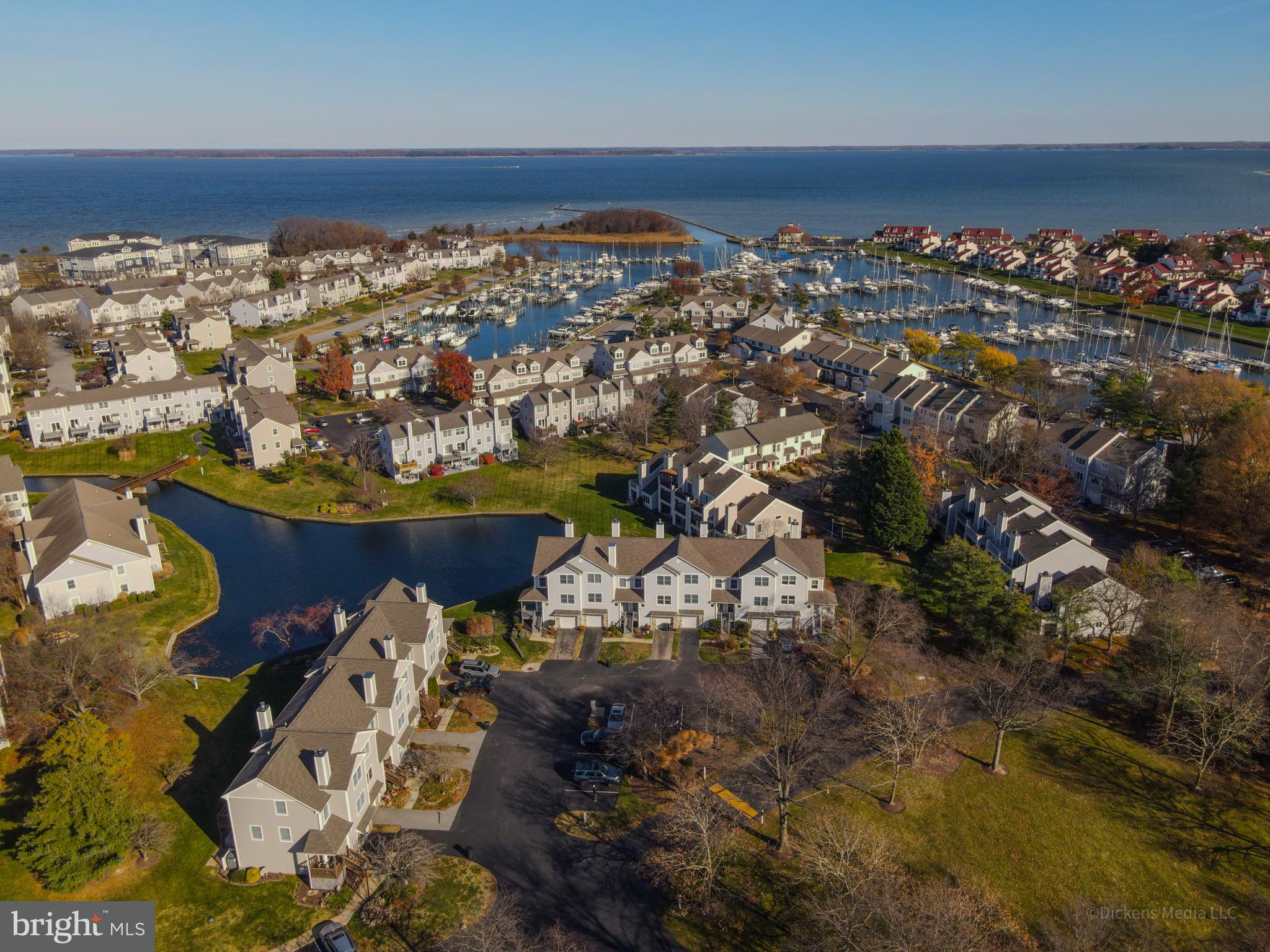 BAYSIDE MARINA - Residential