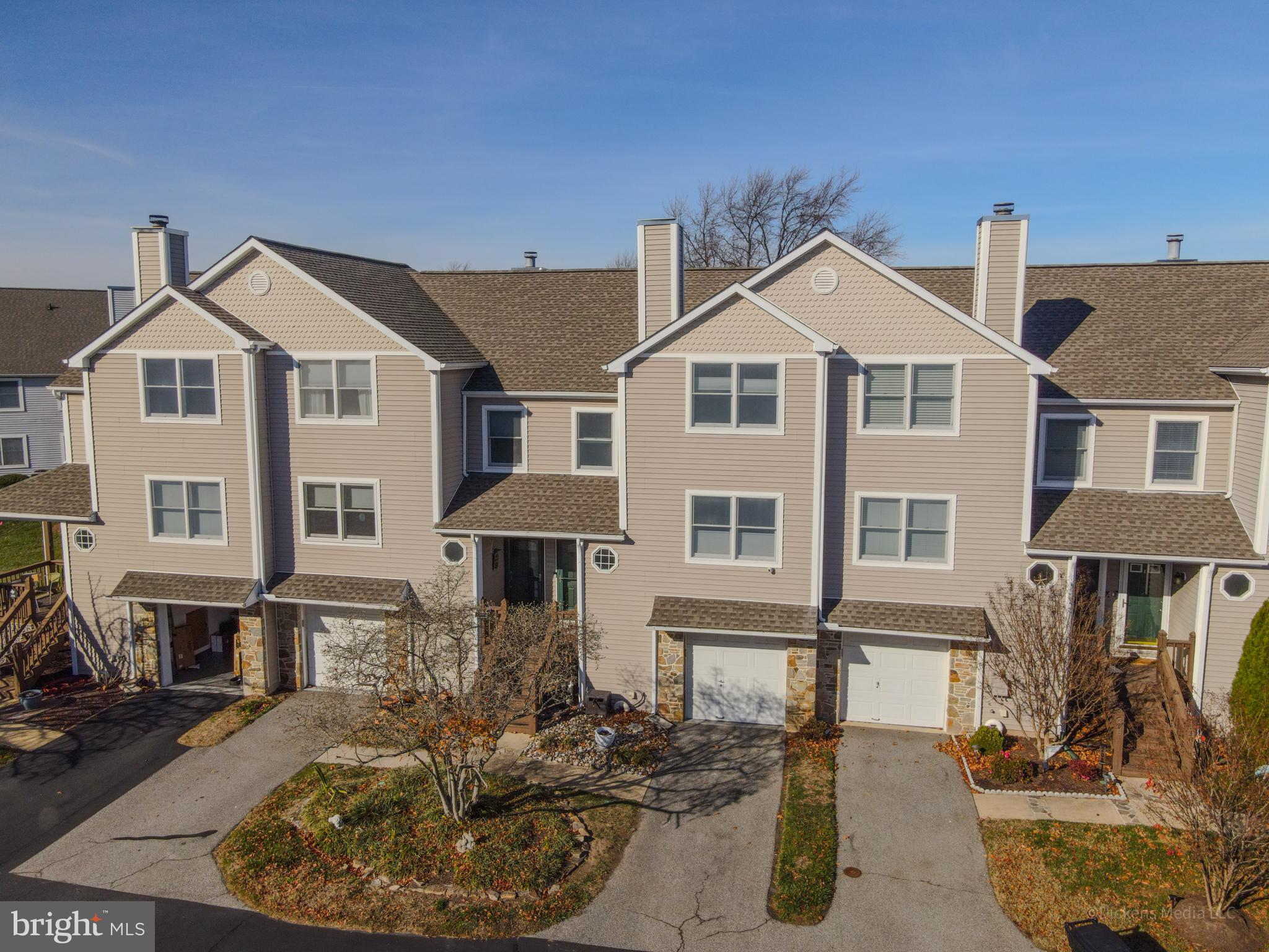 BAYSIDE MARINA - Residential