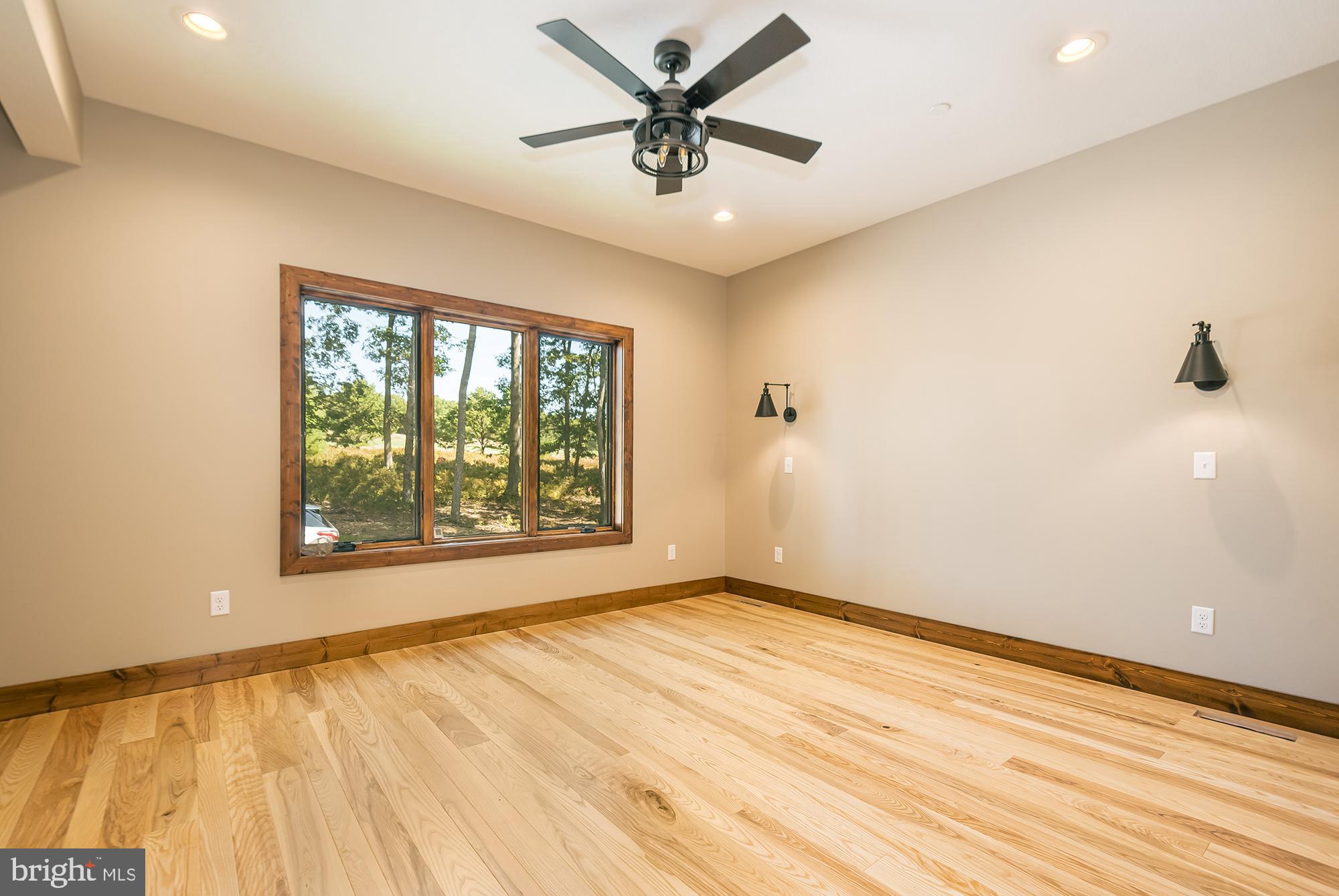 THOUSAND ACRES - Residential