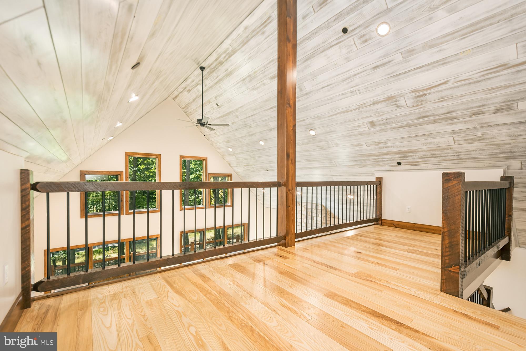 THOUSAND ACRES - Residential