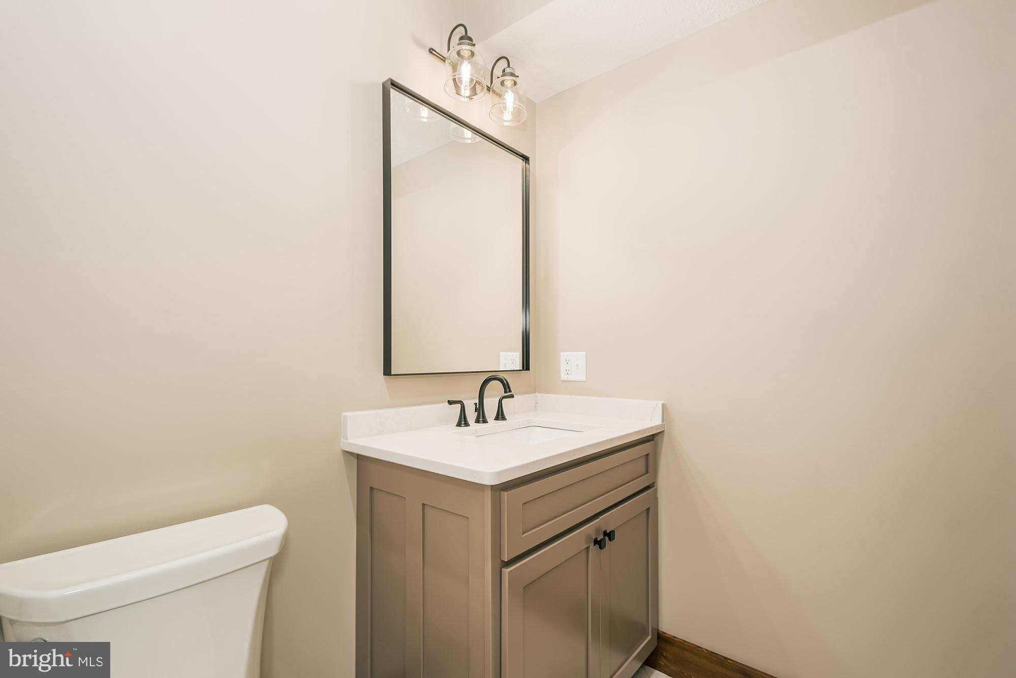 THOUSAND ACRES - Residential