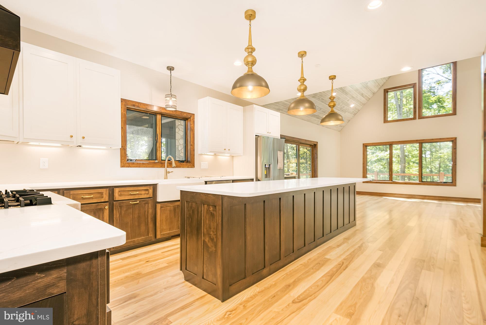 THOUSAND ACRES - Residential