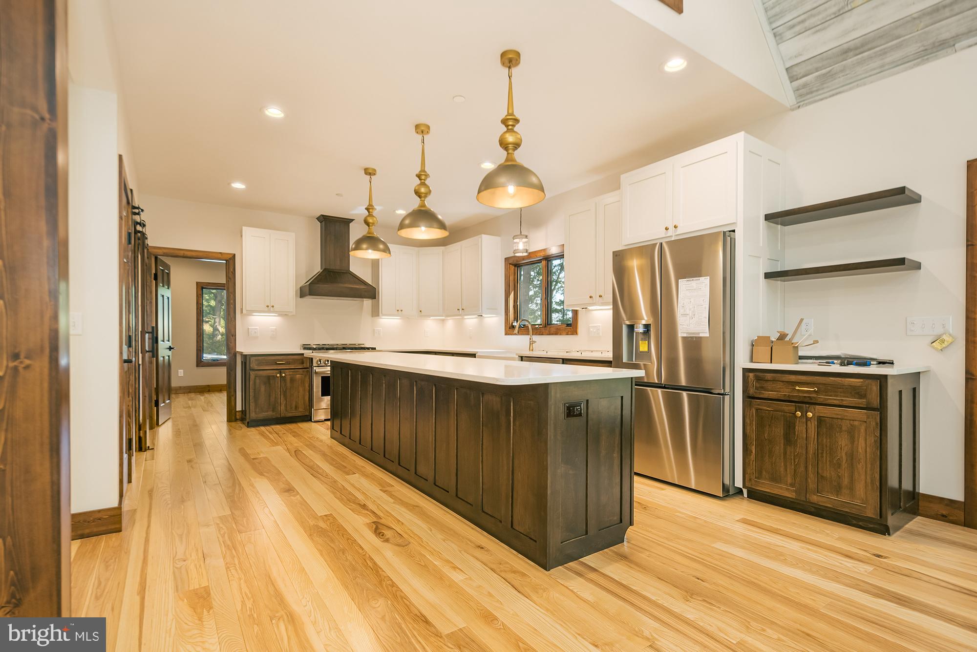 THOUSAND ACRES - Residential