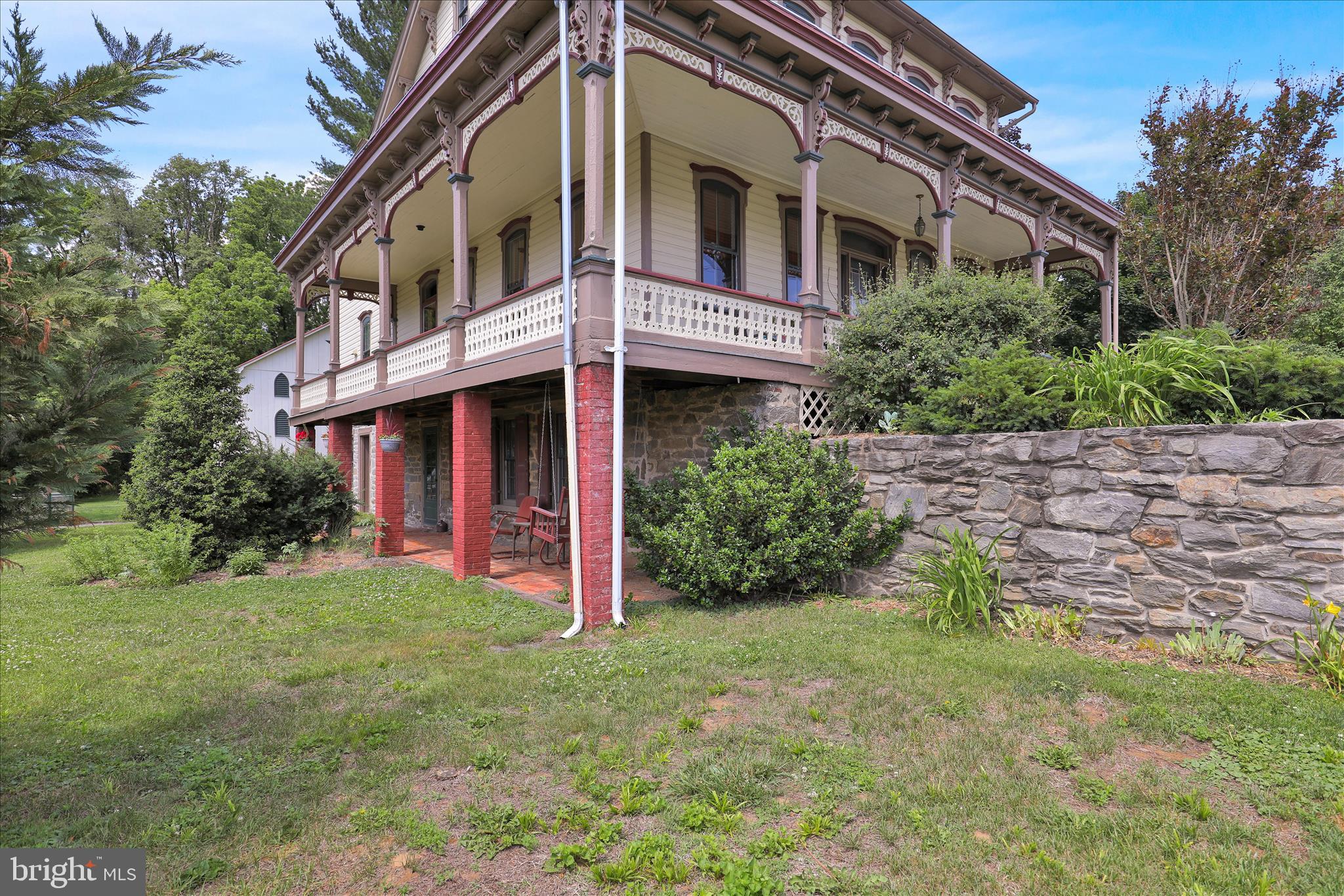 400 BAUMGARDNER ROAD