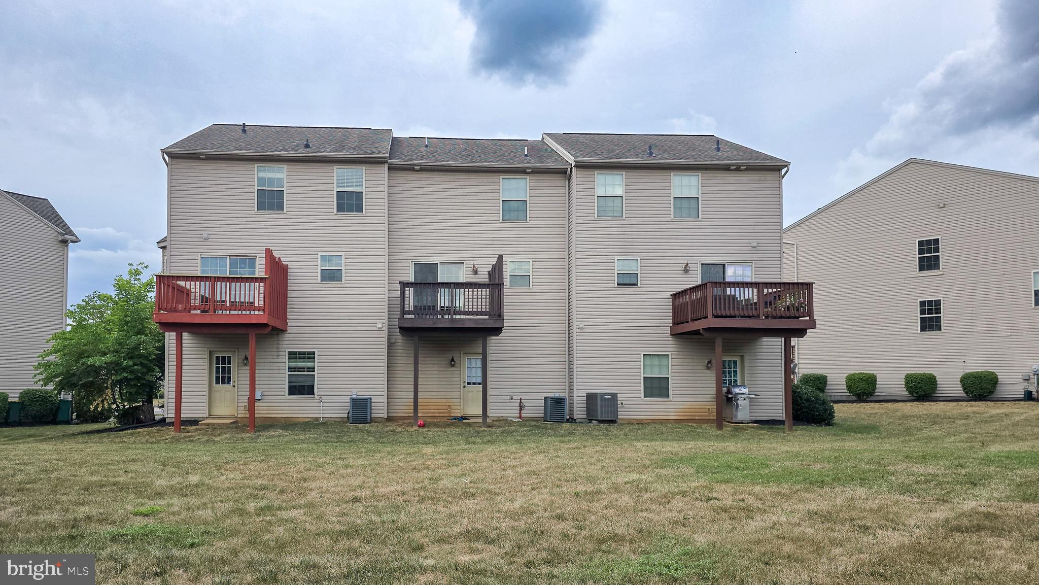 TRINDLE SPRING HEIGHTS - Residential Lease