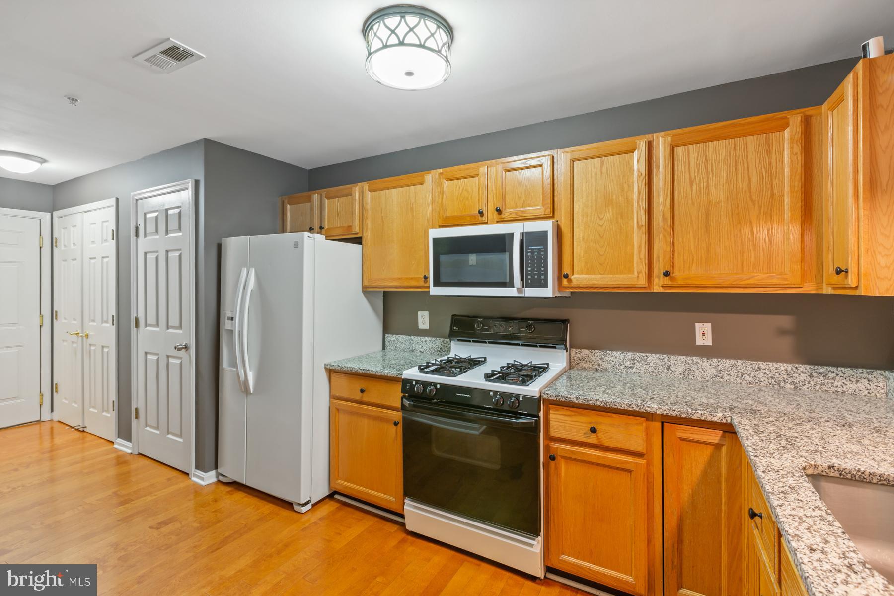 CLOVERLEAF CENTER - Residential Lease