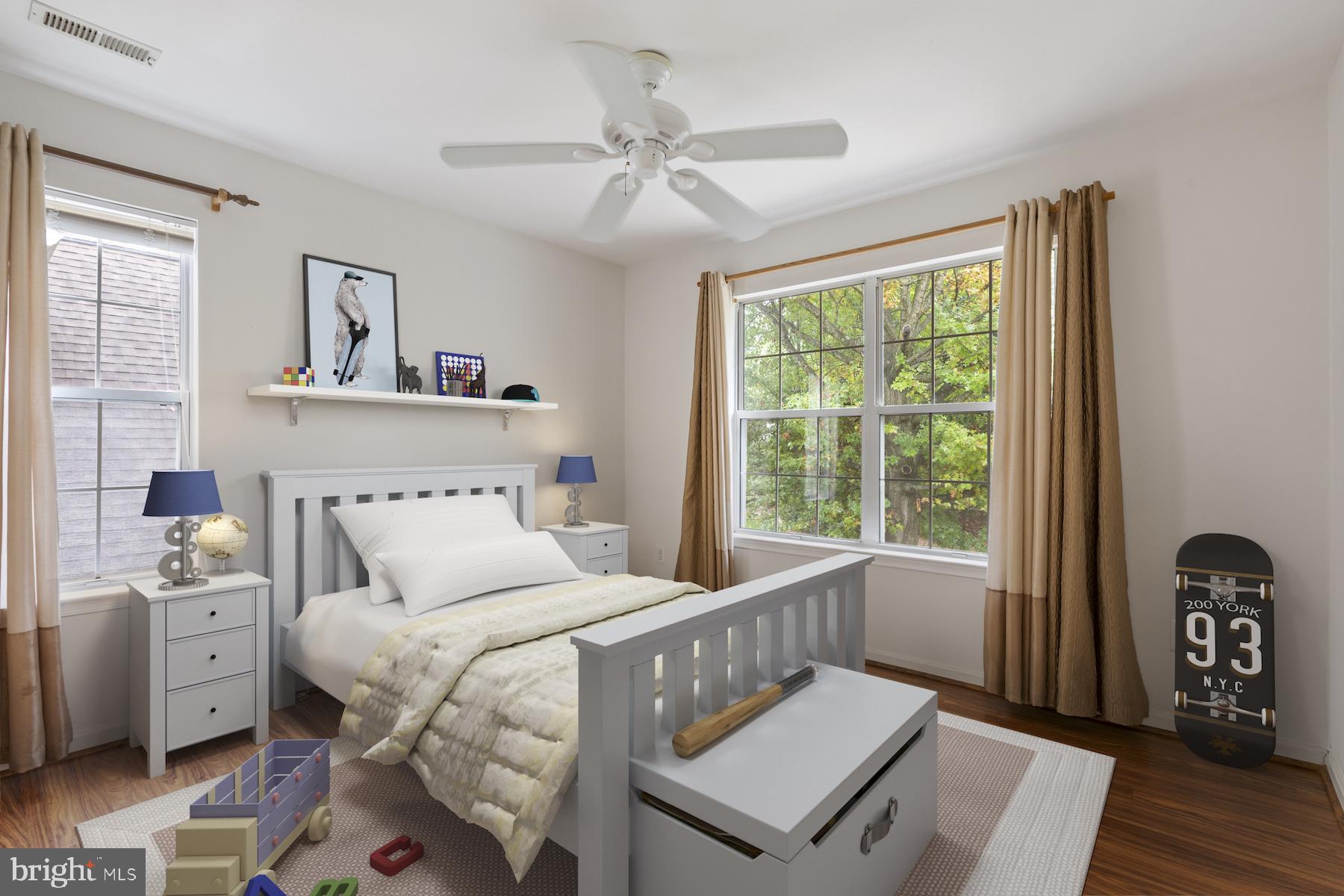 CLOVERLEAF CENTER - Residential Lease