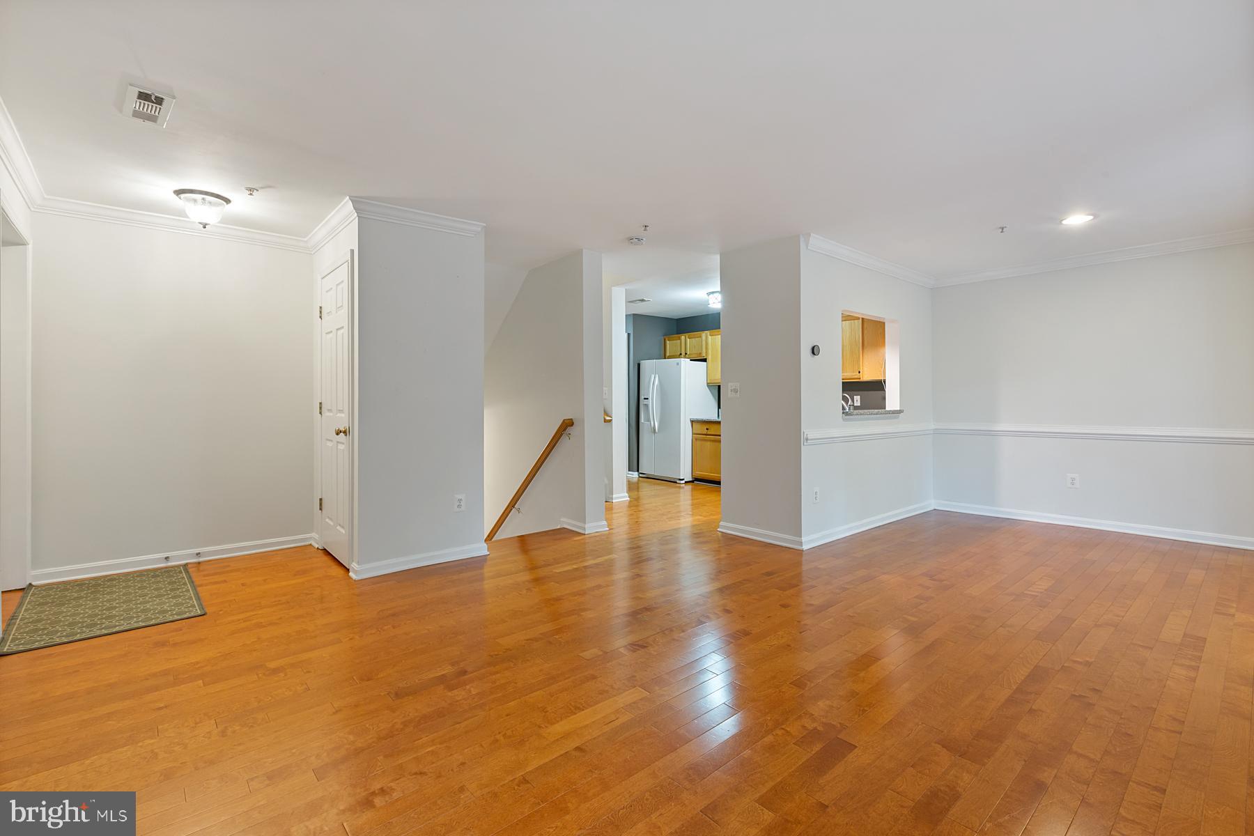 CLOVERLEAF CENTER - Residential Lease