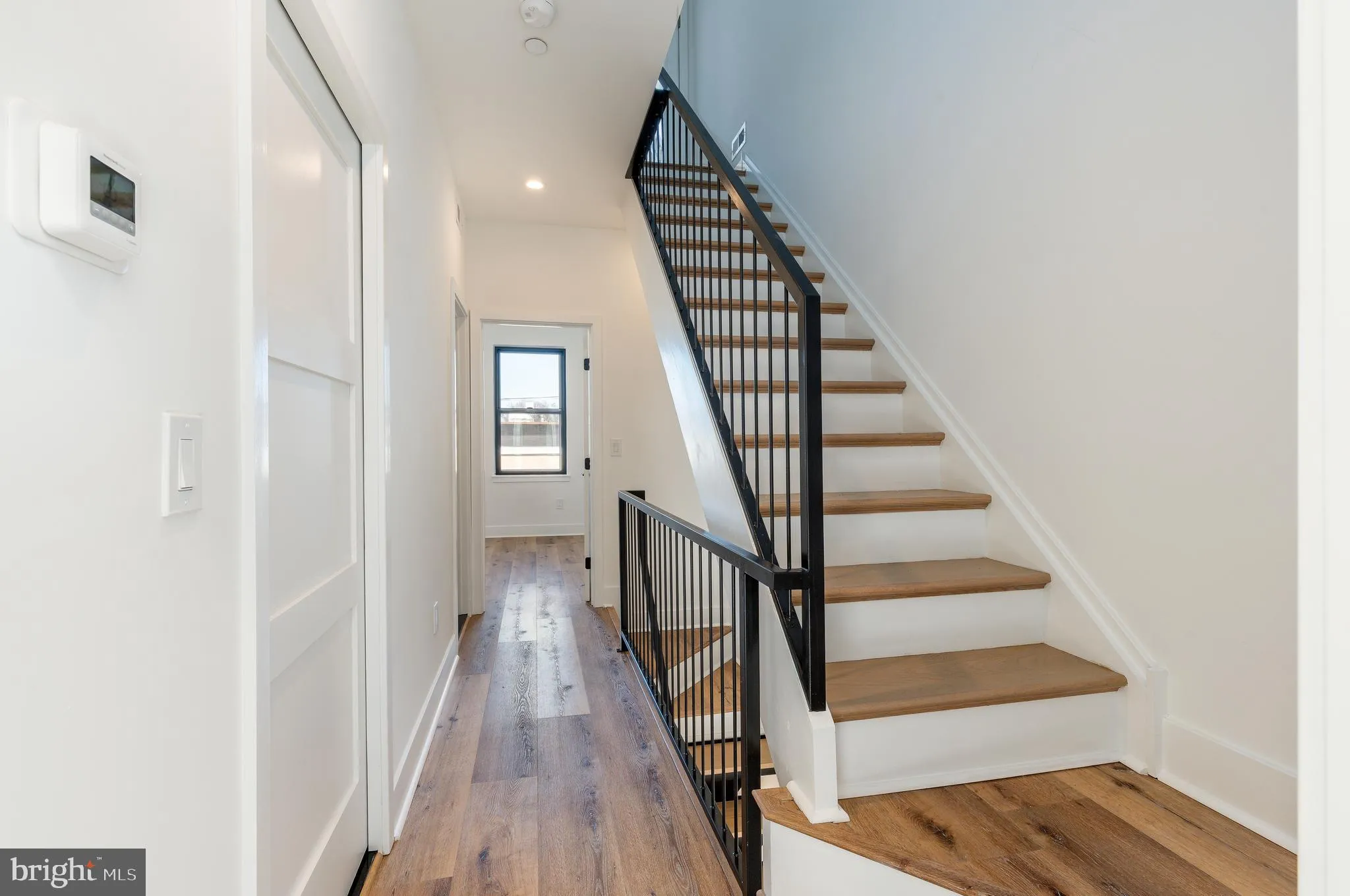 Philadelphia, Pennsylvania 19148, United States, 4 Bedrooms Bedrooms, ,3 BathroomsBathrooms,Residential,Active,82979