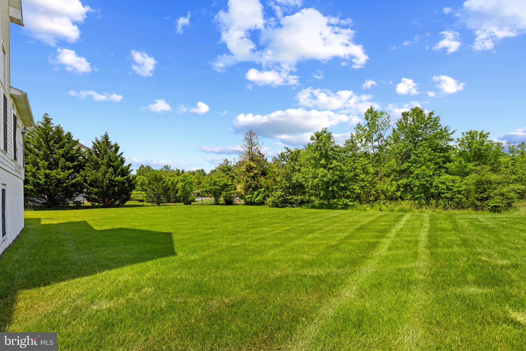 CEDAR HUNT - Residential