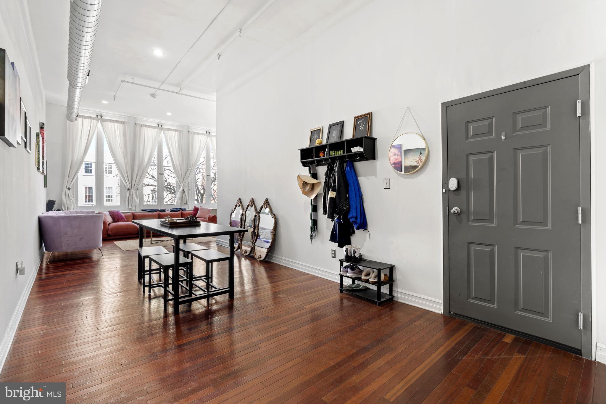 OLD CITY - Residential