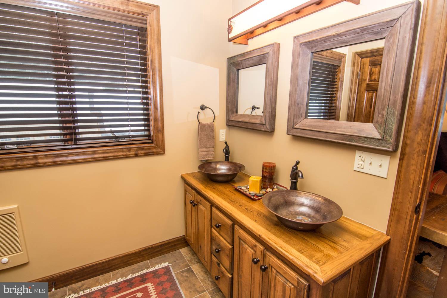 NORTH SHORE - Residential