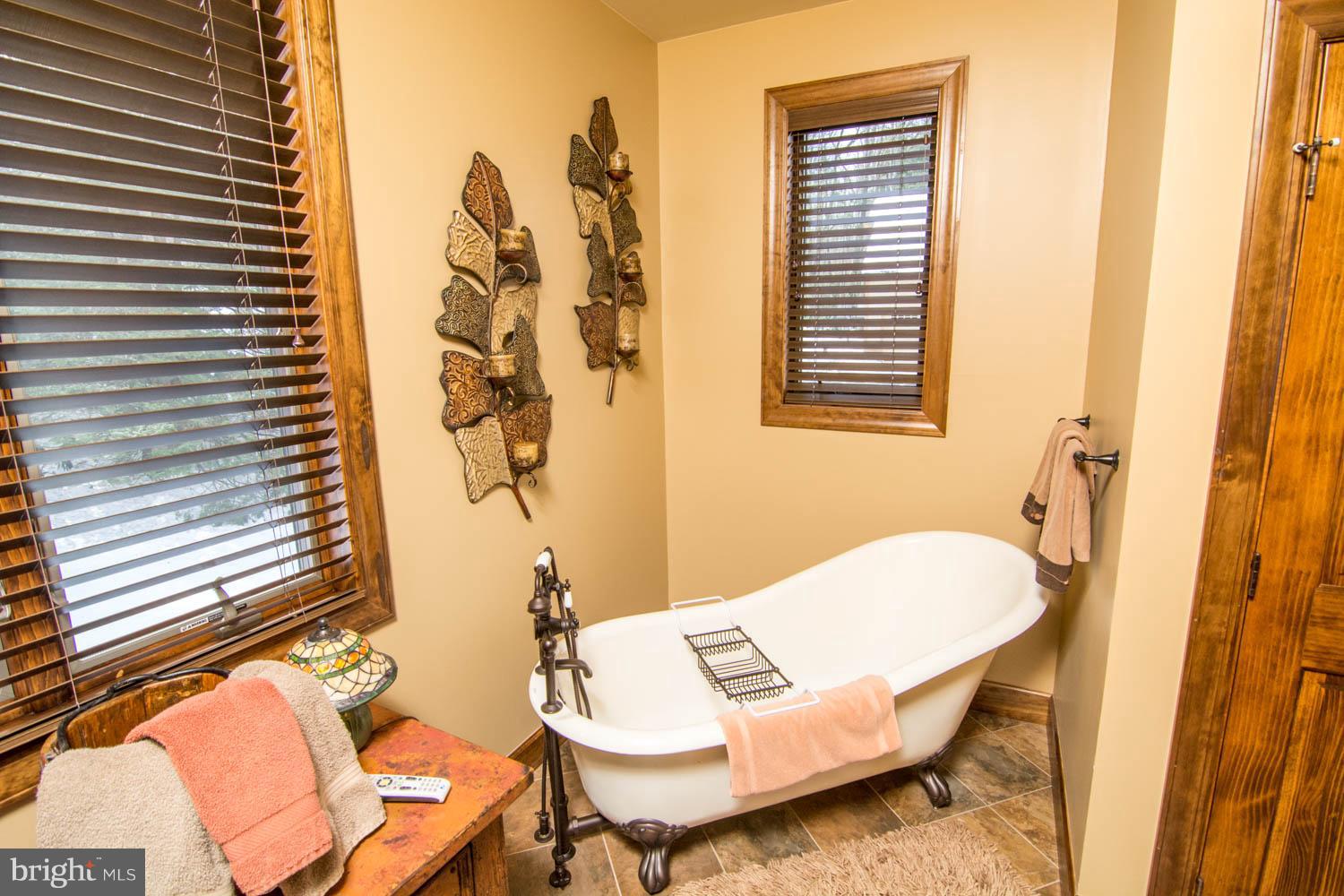 NORTH SHORE - Residential