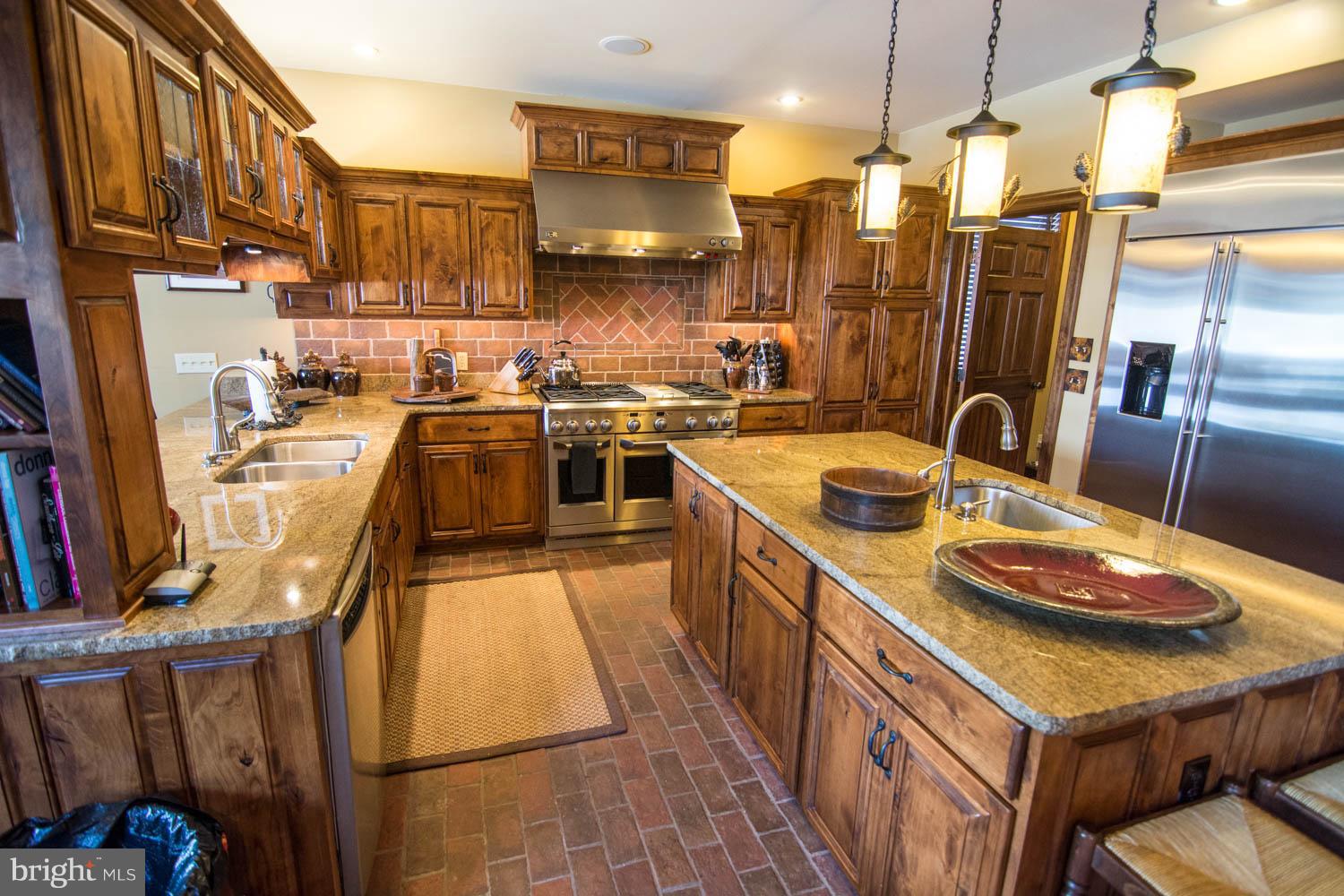 NORTH SHORE - Residential