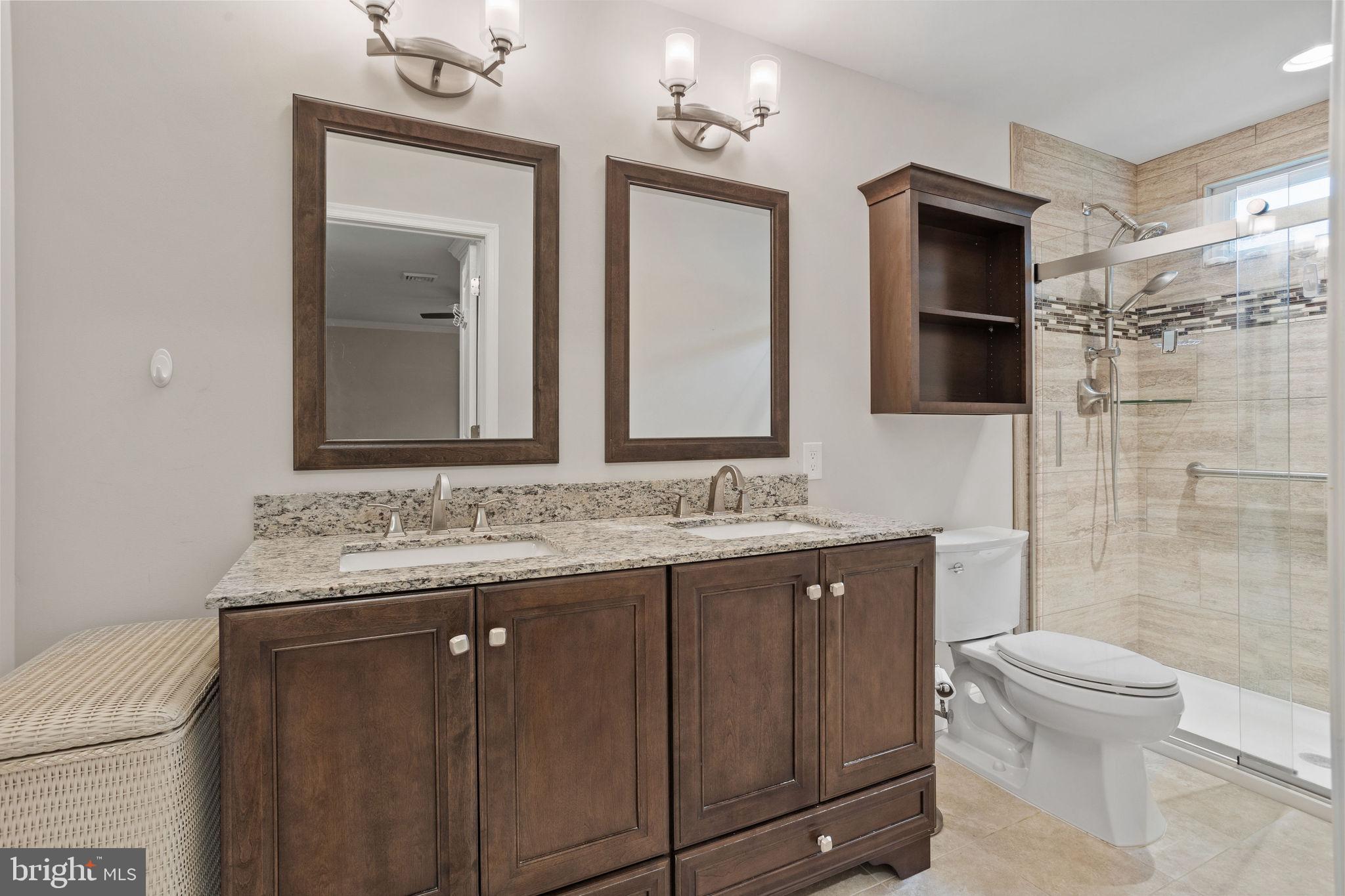 LEISURETOWNE - Residential