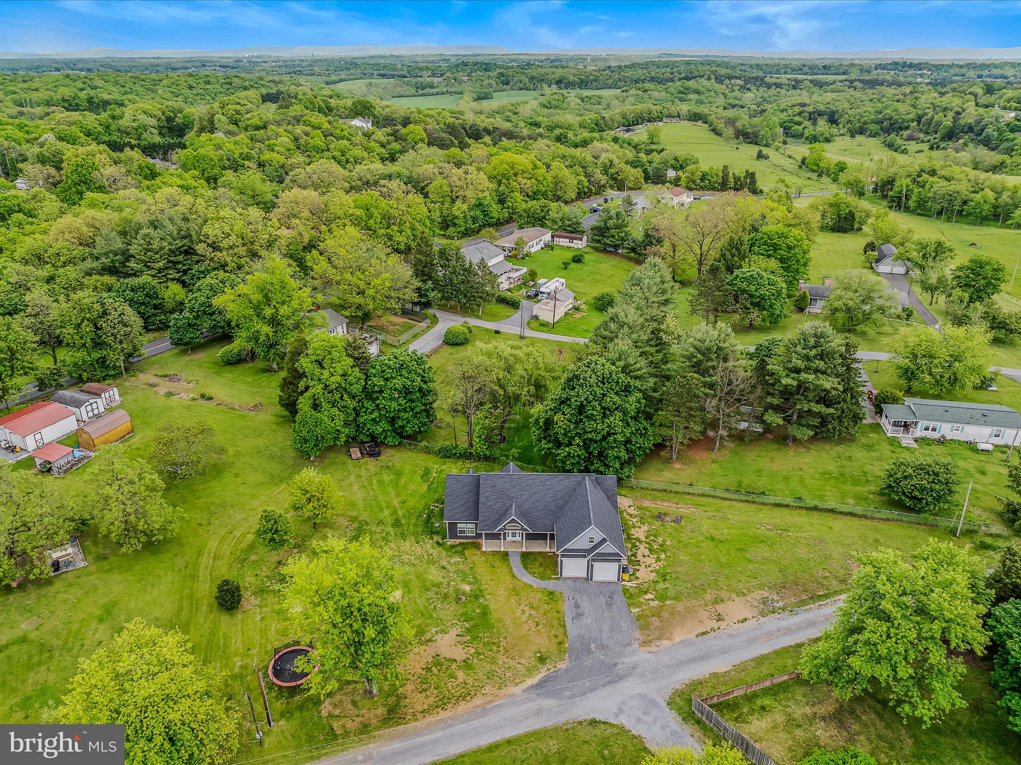 OPEQUON VIEW - Residential