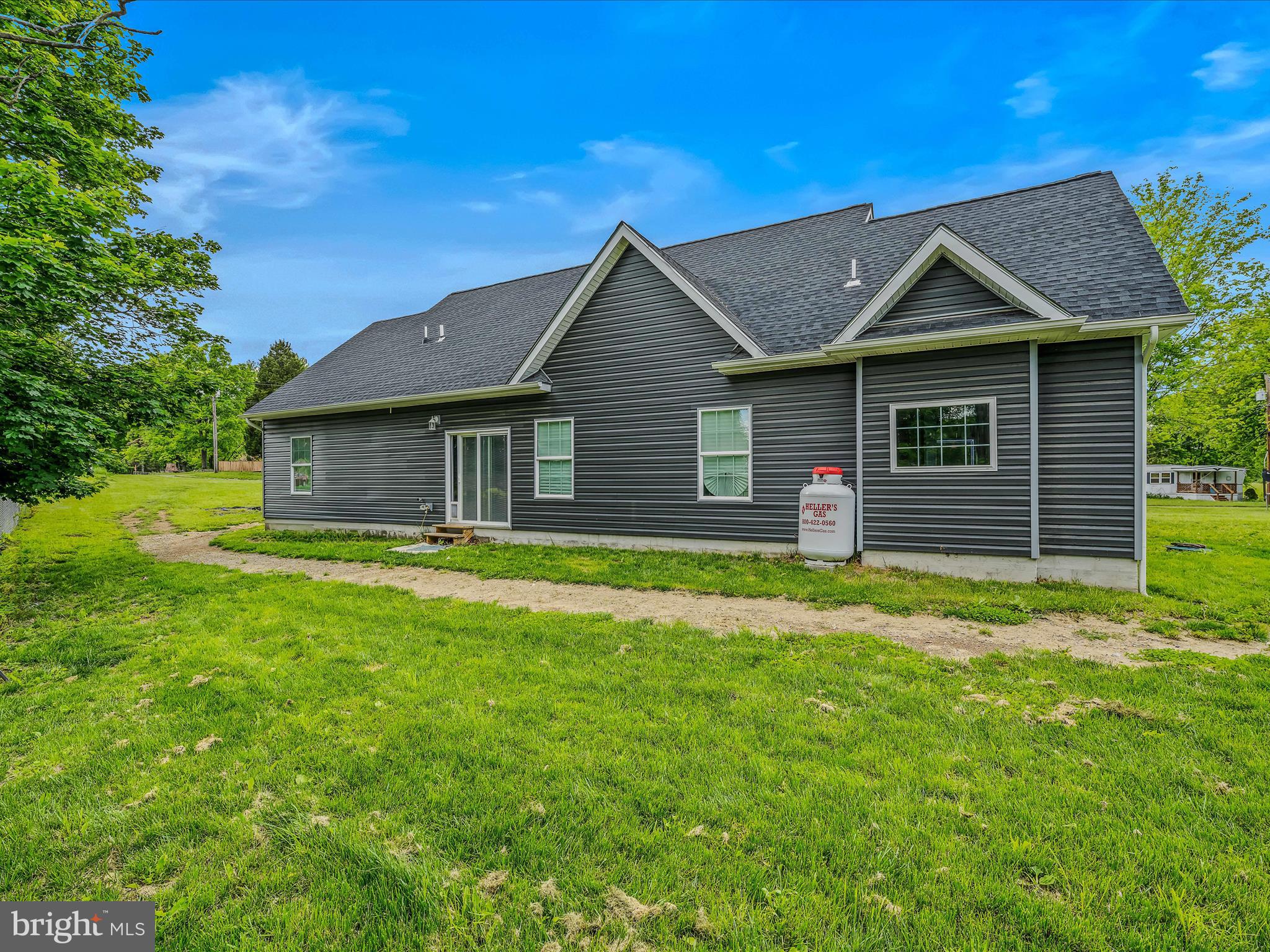 OPEQUON VIEW - Residential