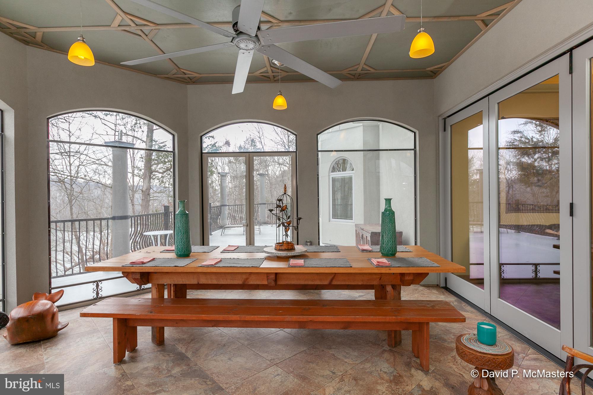 SHEPHERDS COVE - Commercial Sale