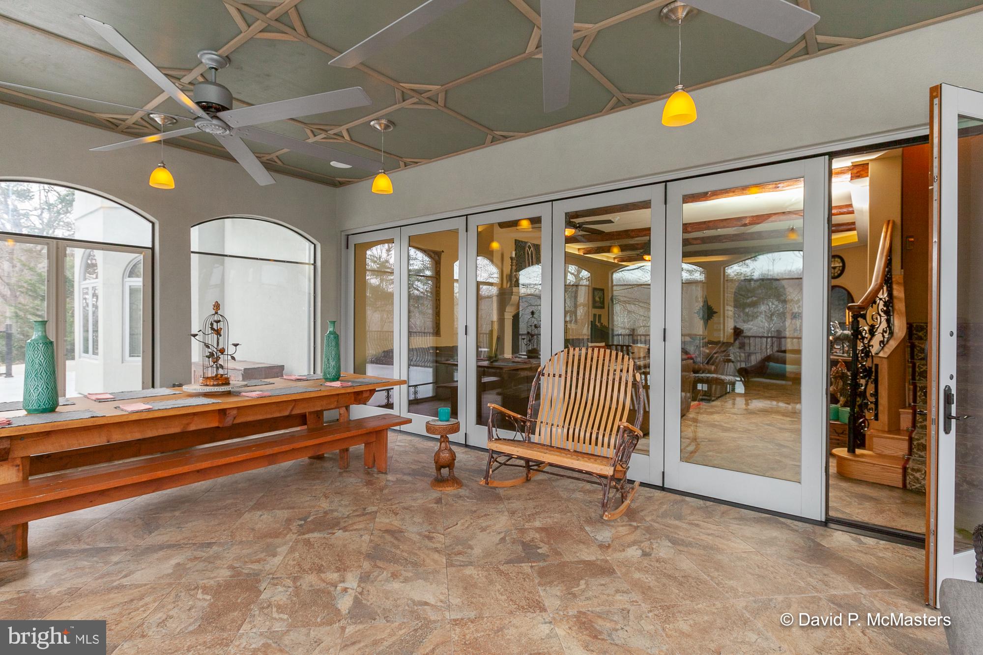 SHEPHERDS COVE - Commercial Sale