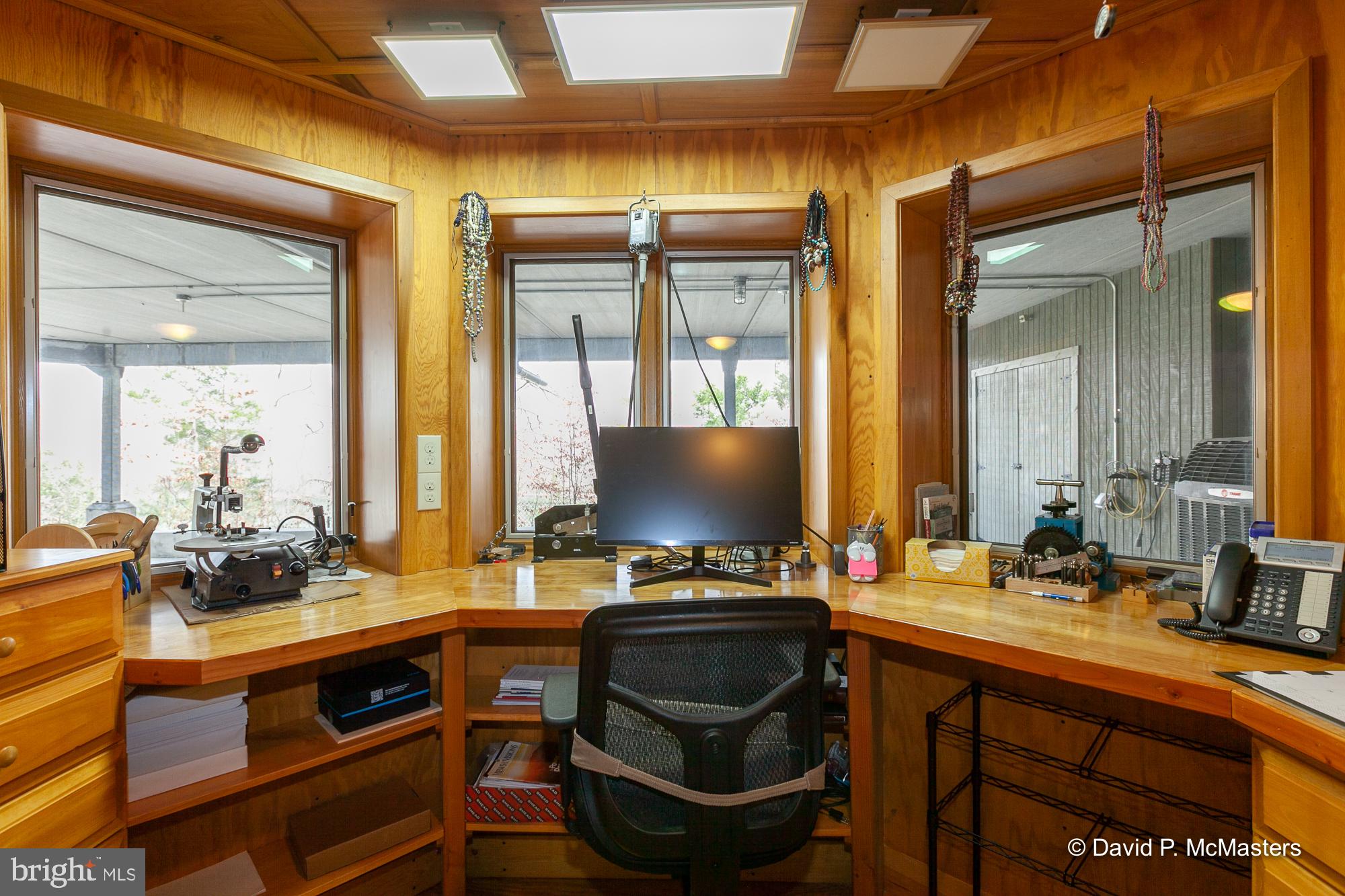 SHEPHERDS COVE - Commercial Sale