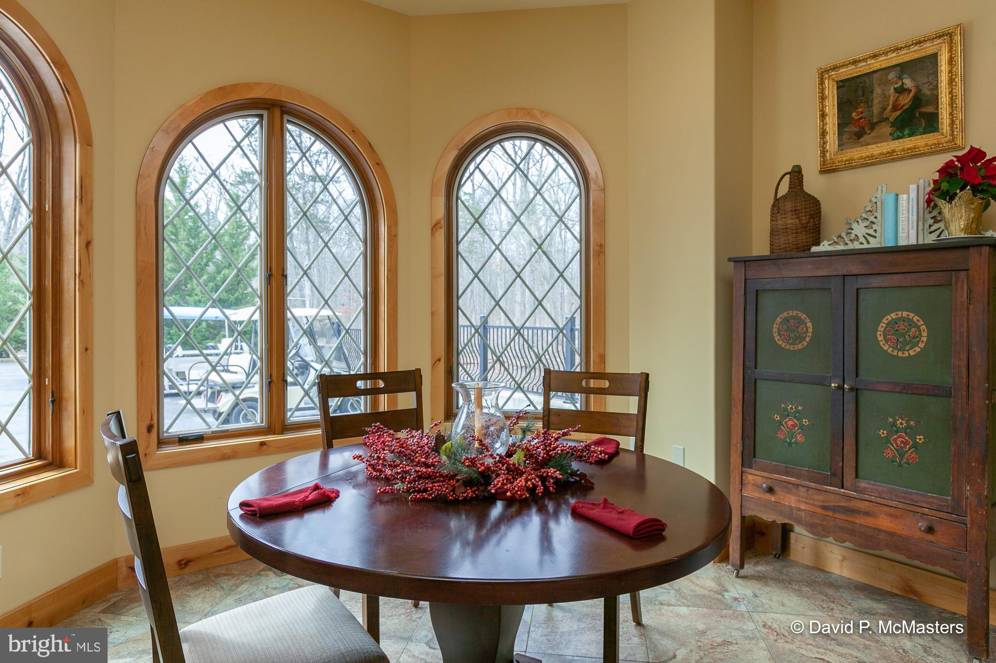 SHEPHERDS COVE - Commercial Sale