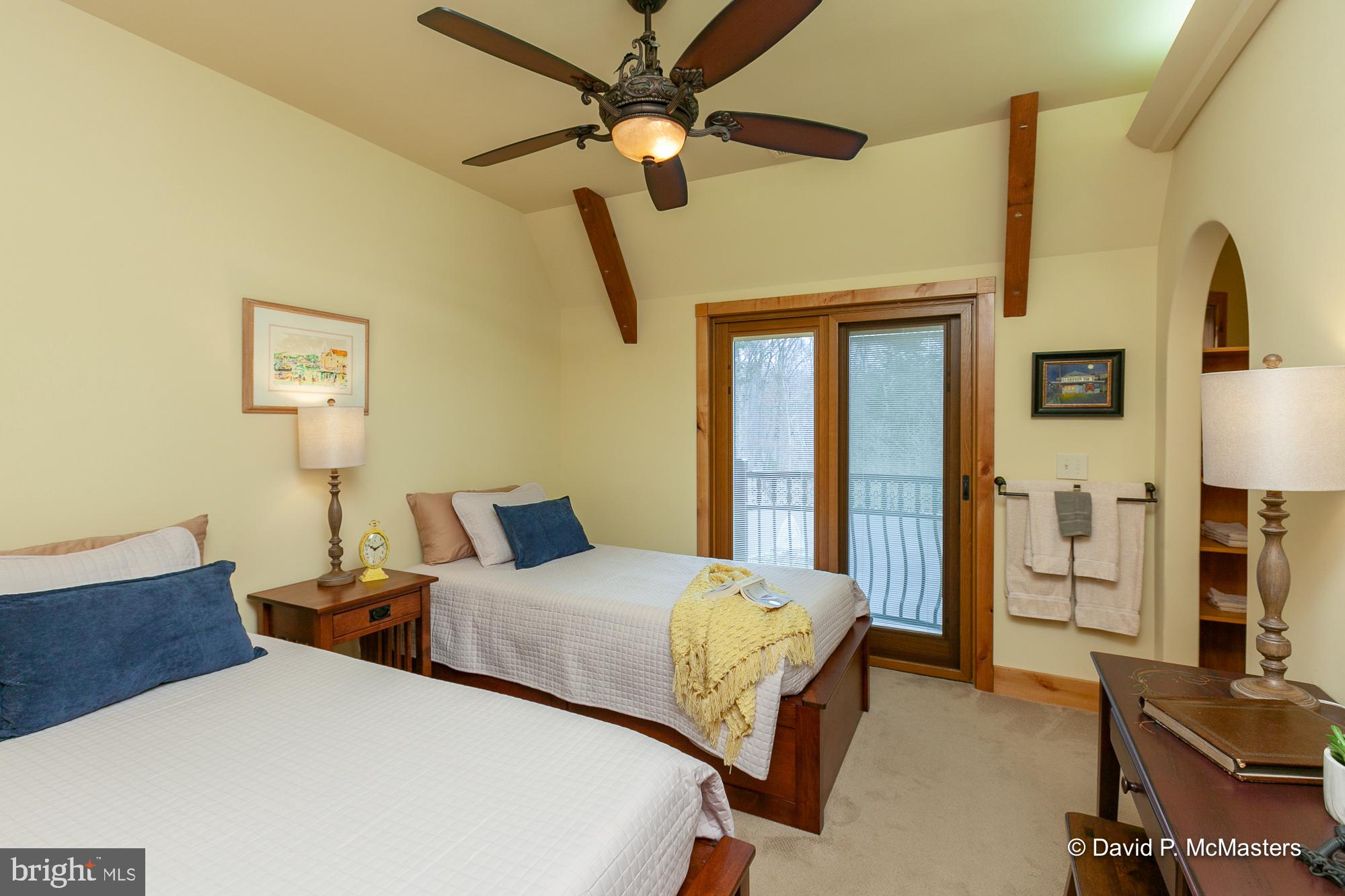 SHEPHERDS COVE - Commercial Sale