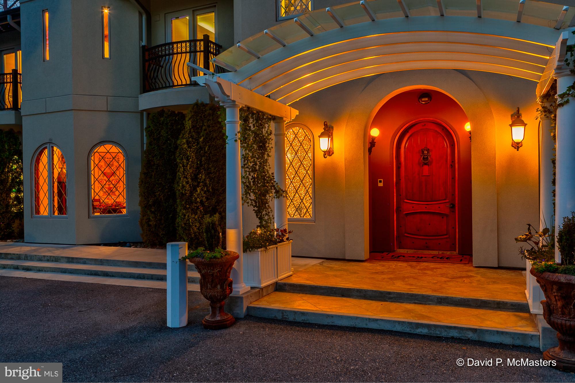 SHEPHERDS COVE - Commercial Sale