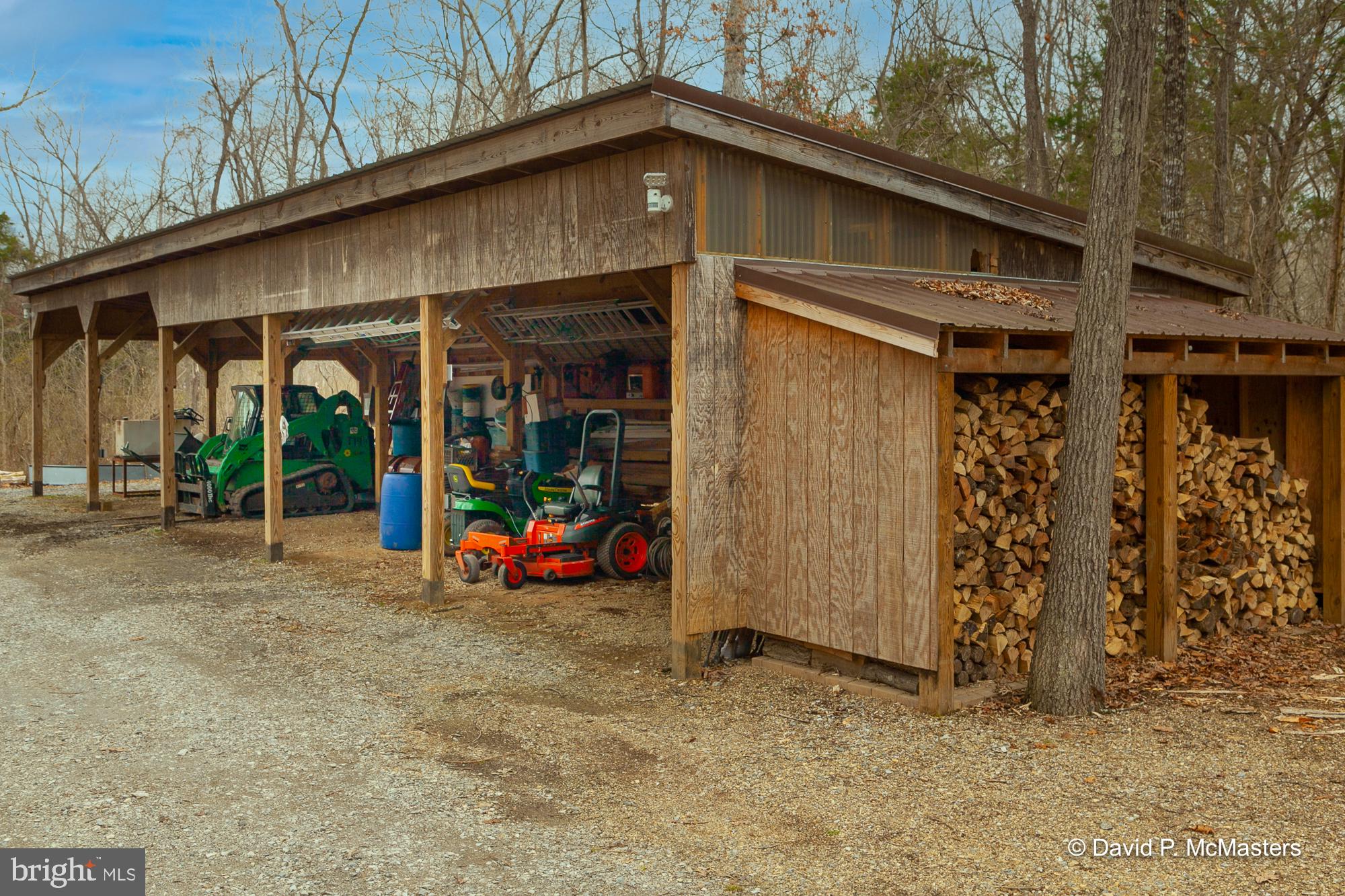 SHEPHERDS COVE - Commercial Sale