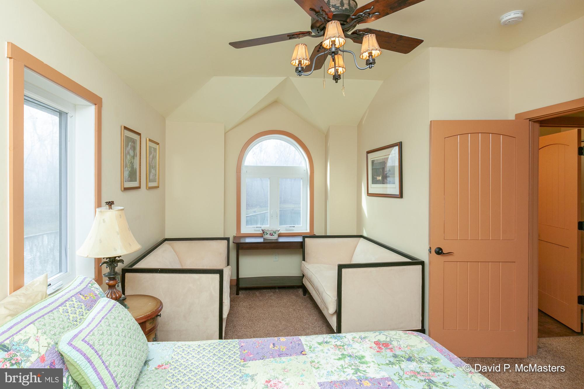 SHEPHERDS COVE - Commercial Sale