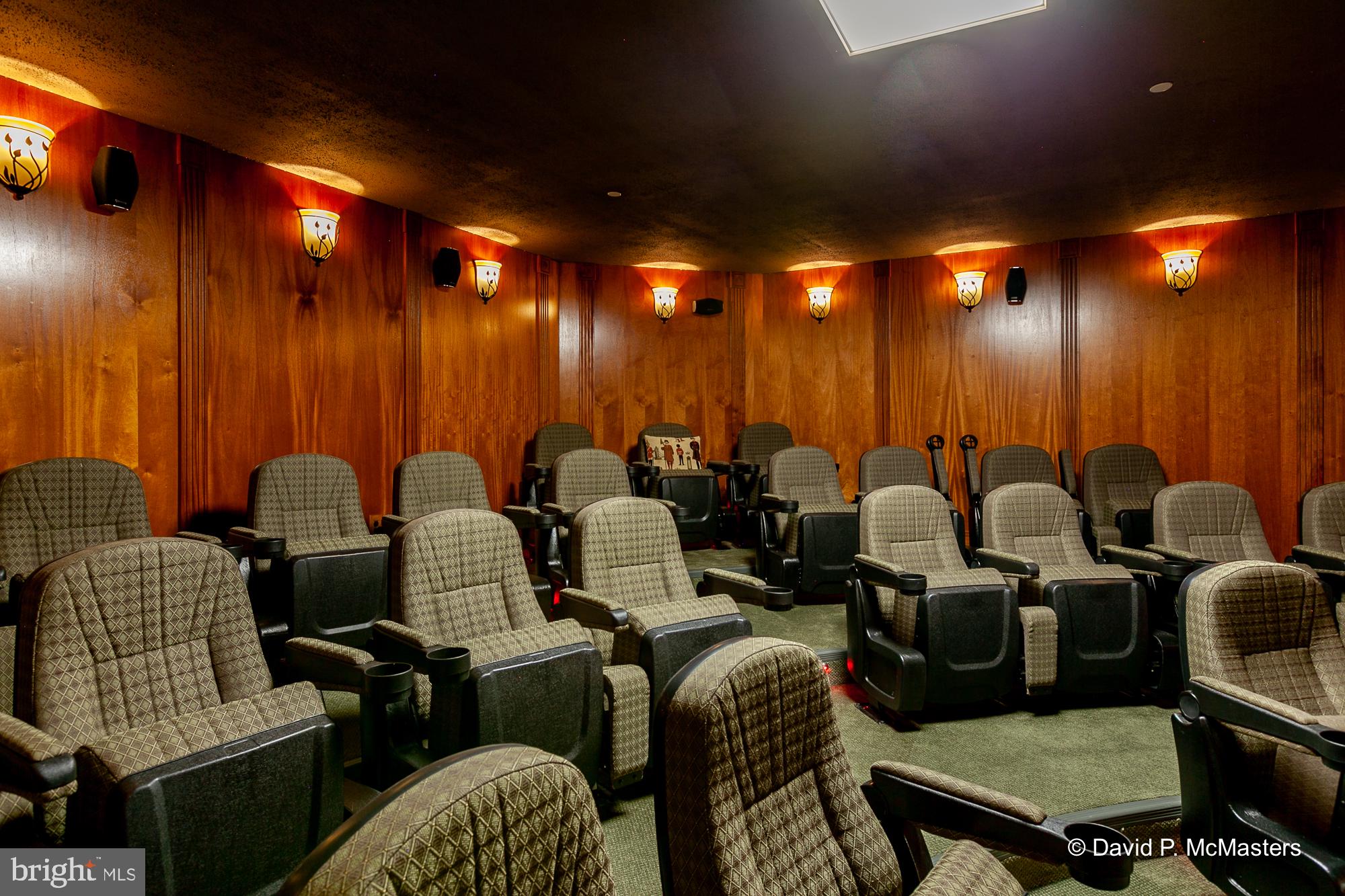 SHEPHERDS COVE - Commercial Sale