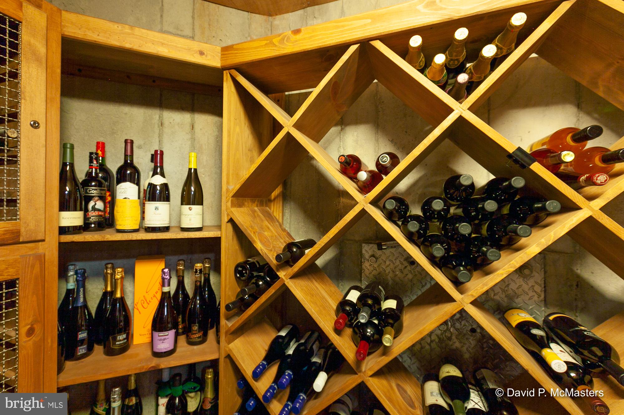 SHEPHERDS COVE - Commercial Sale