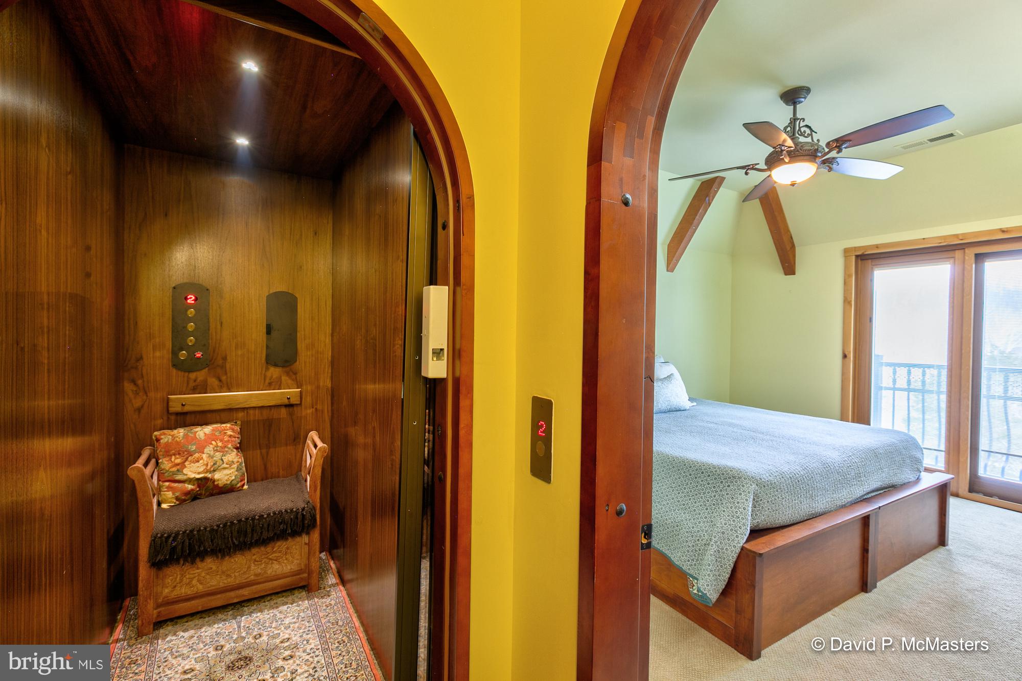 SHEPHERDS COVE - Commercial Sale