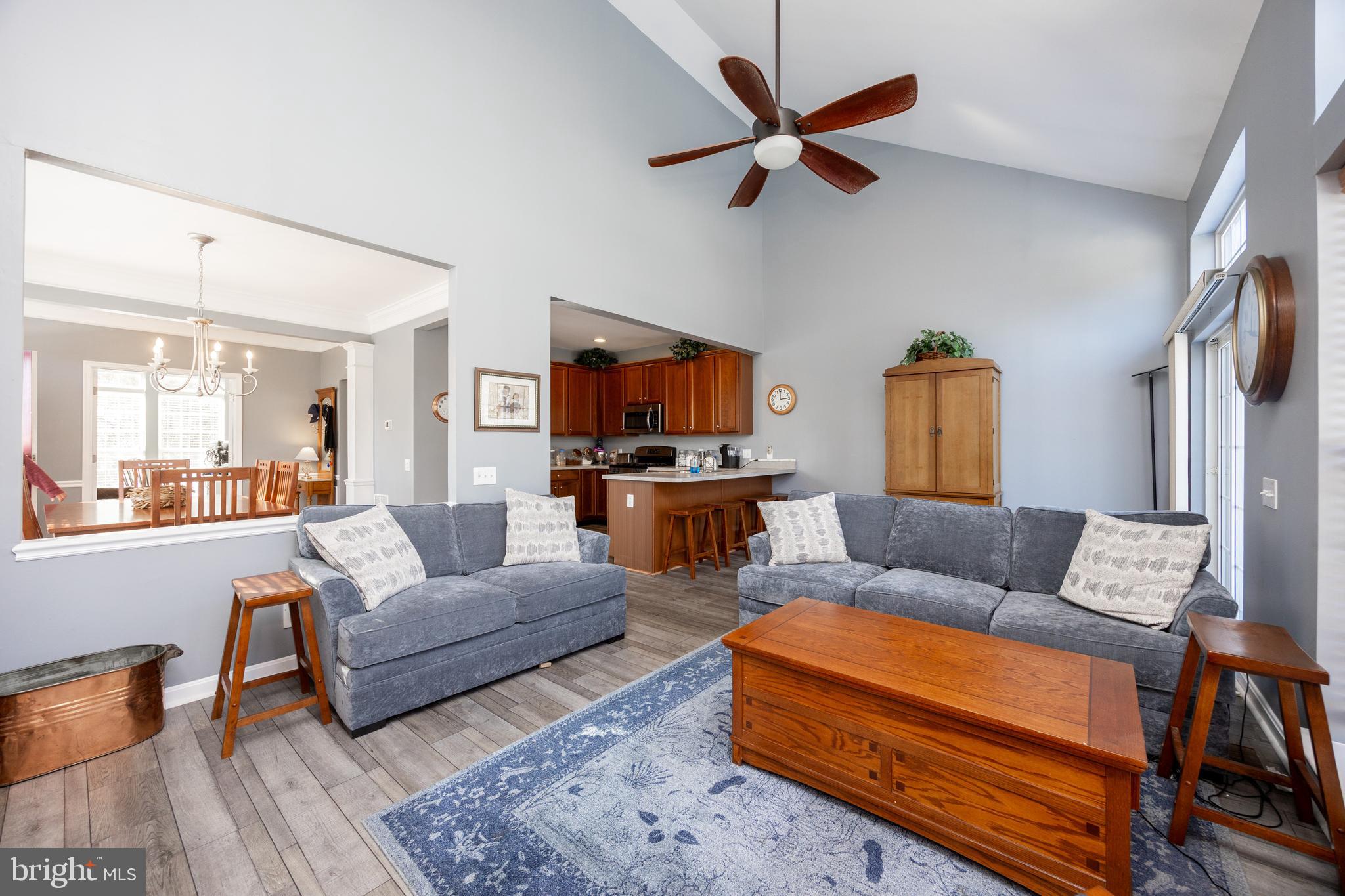 WINDSOR RIDGE - Residential